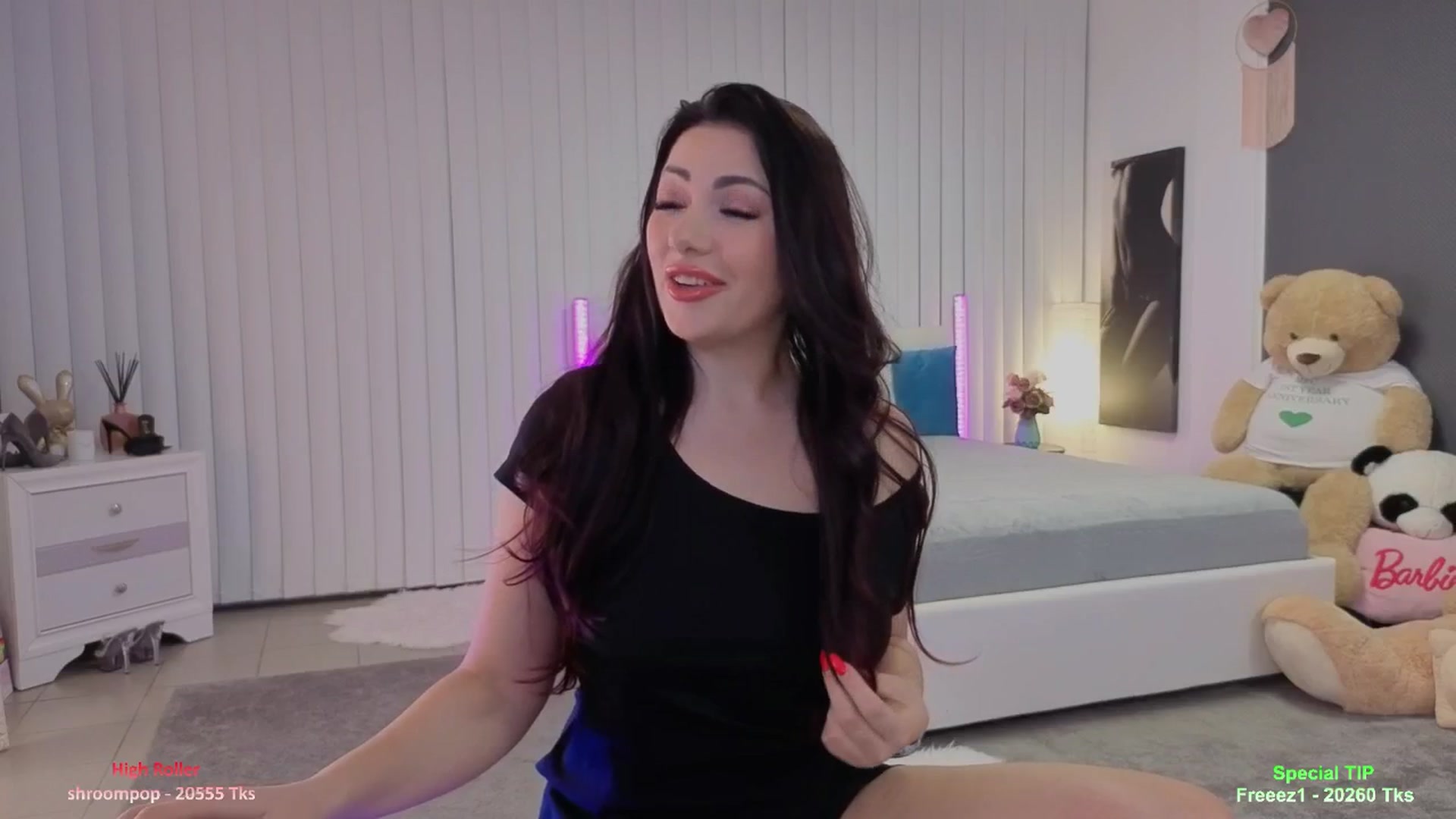 Gallery image thumbnail from Nikki_Crystal's myfreecams stream on, 03/16/2026, 22:38 image 8 of 20