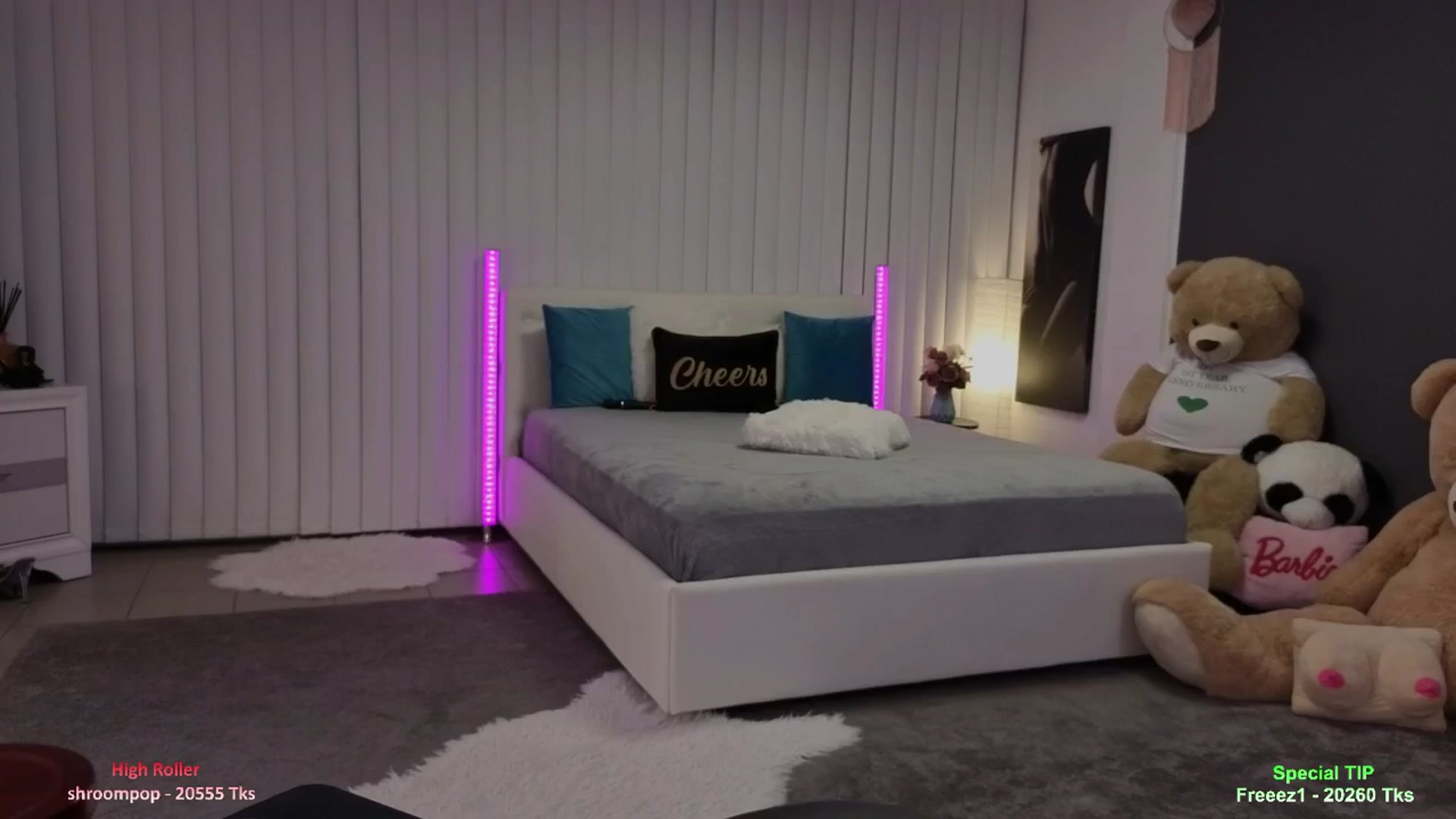 Gallery image thumbnail from Nikki_Crystal's myfreecams stream on, 03/17/2026, 02:38 image 1 of 20