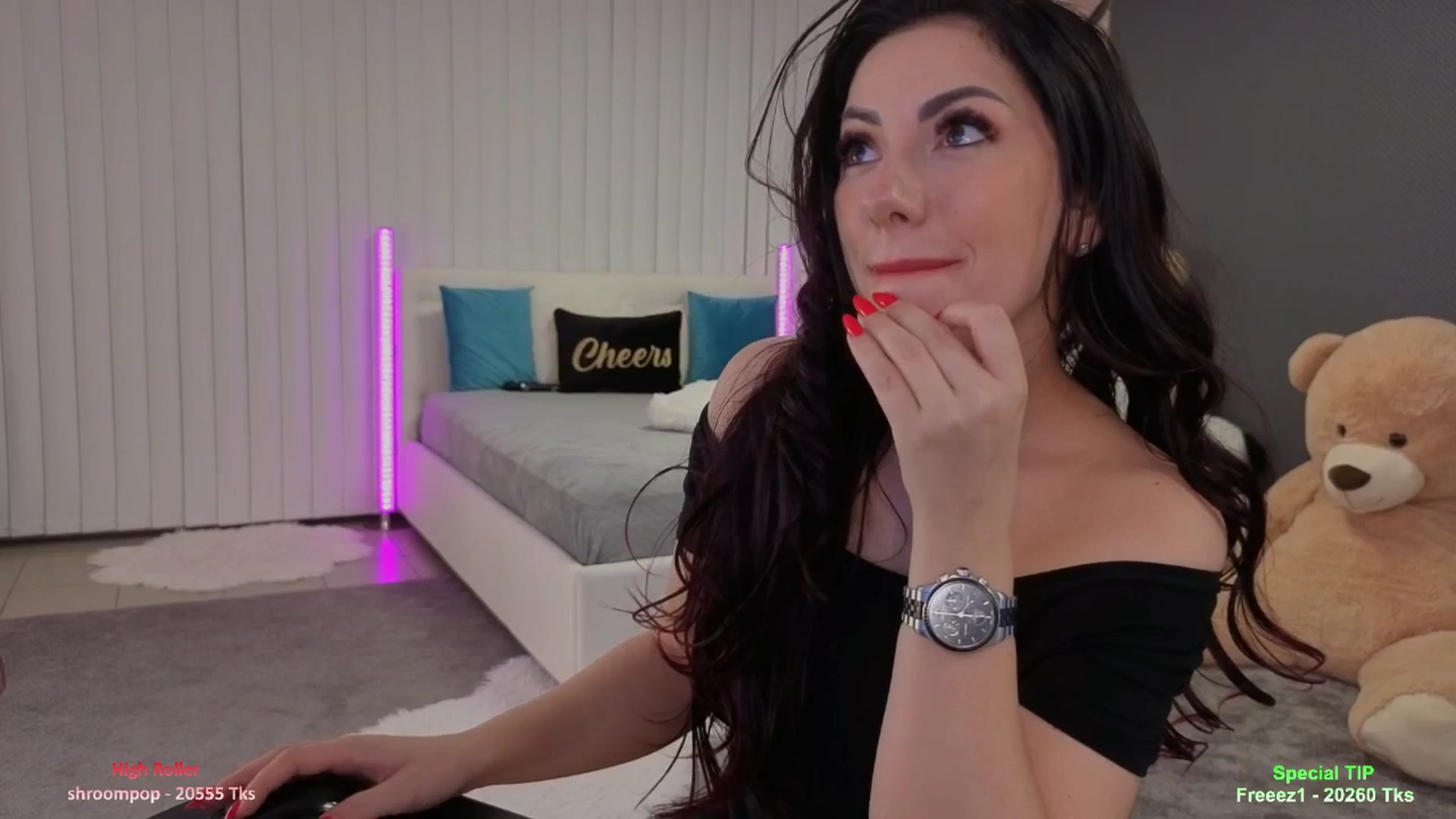 Gallery image thumbnail from Nikki_Crystal's myfreecams stream on, 03/17/2026, 02:38 image 14 of 20