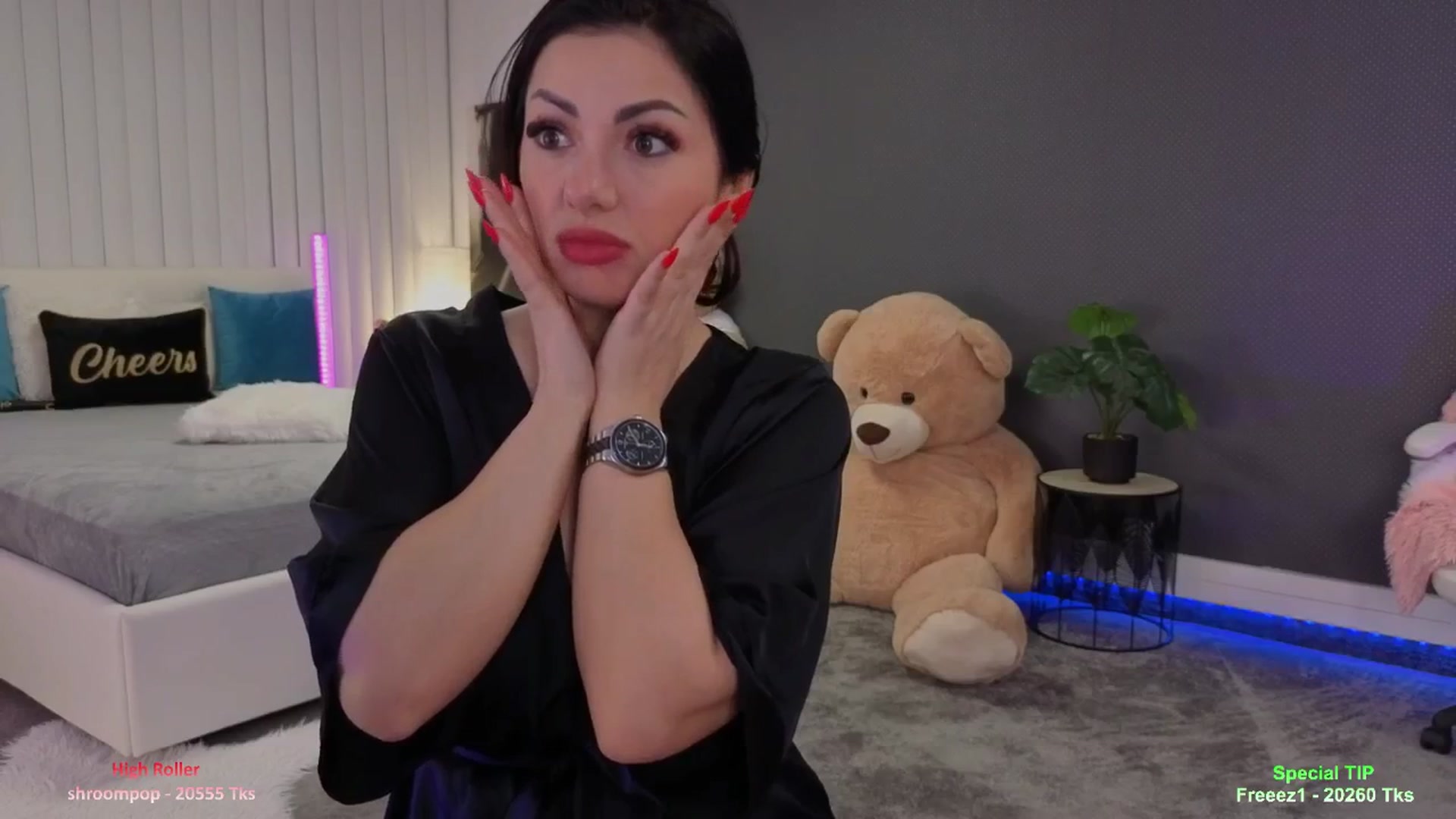 Gallery image thumbnail from Nikki_Crystal's myfreecams stream on, 03/17/2026, 04:11 image 20 of 20
