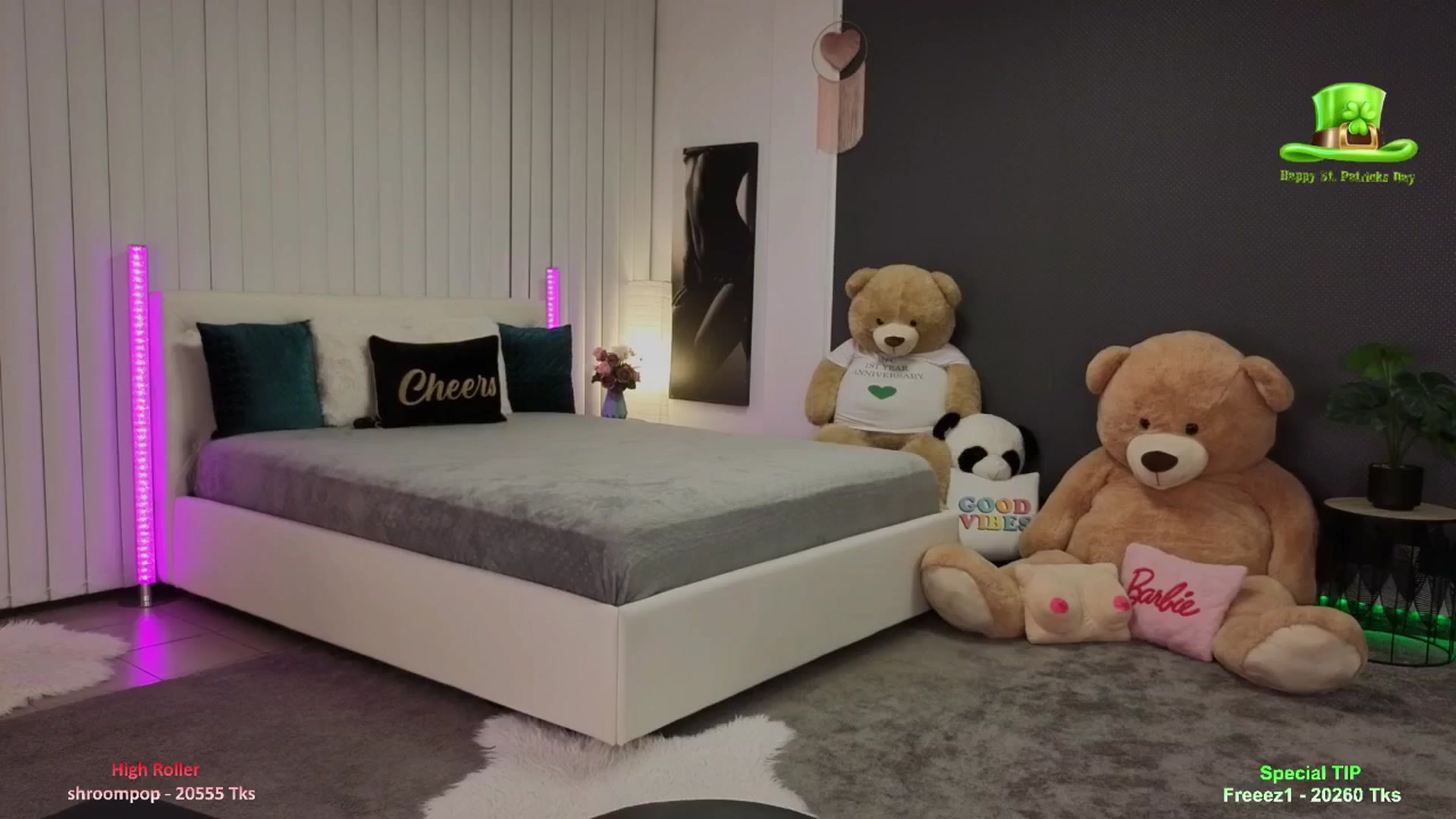 Gallery image thumbnail from Nikki_Crystal's myfreecams stream on, 03/18/2026, 02:09 image 6 of 20