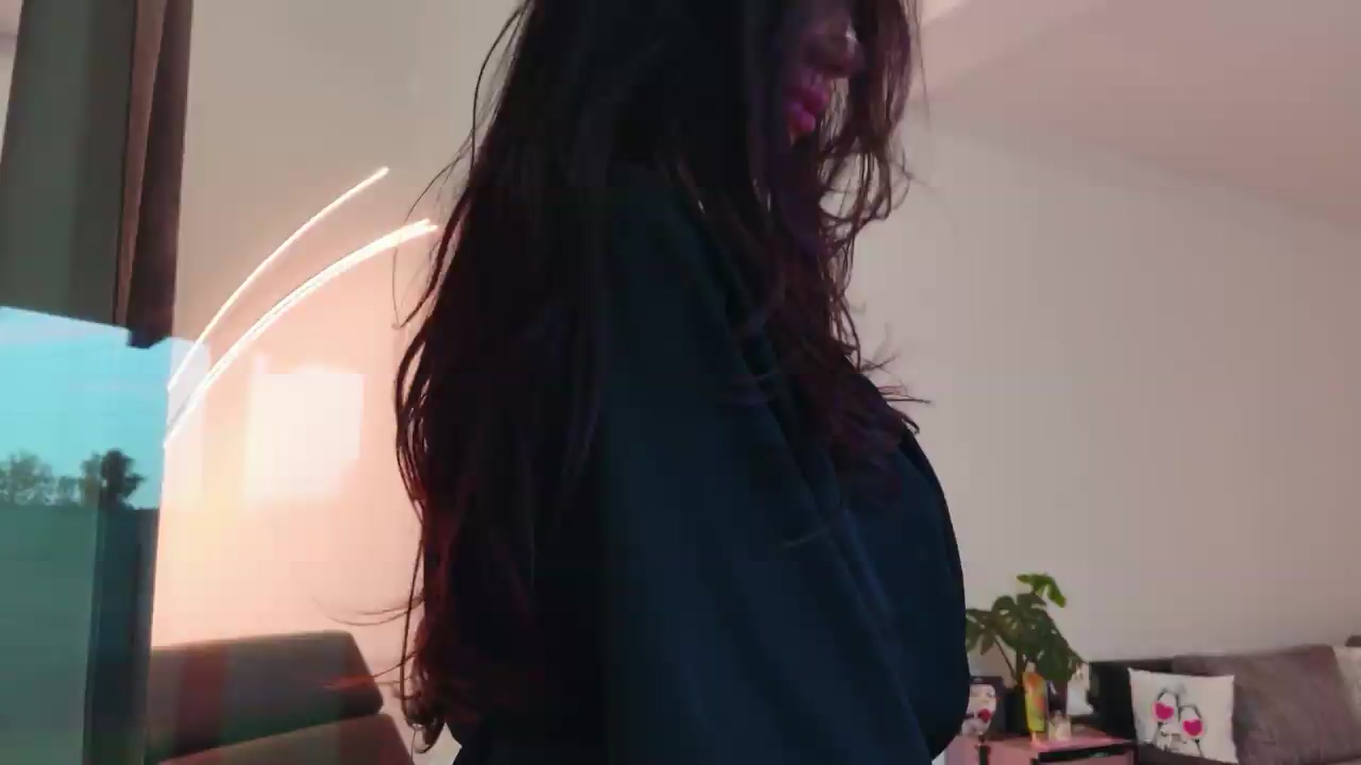 Gallery image thumbnail from Nikki_Crystal's myfreecams stream on, 09/03/2026, 04:00 image 16 of 20