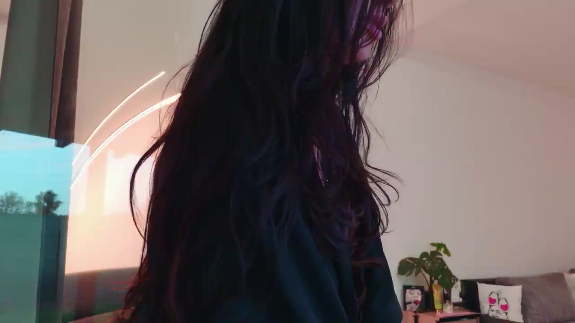 Gallery image thumbnail from Nikki_Crystal's myfreecams stream on, 09/03/2026, 04:00 image 18 of 20
