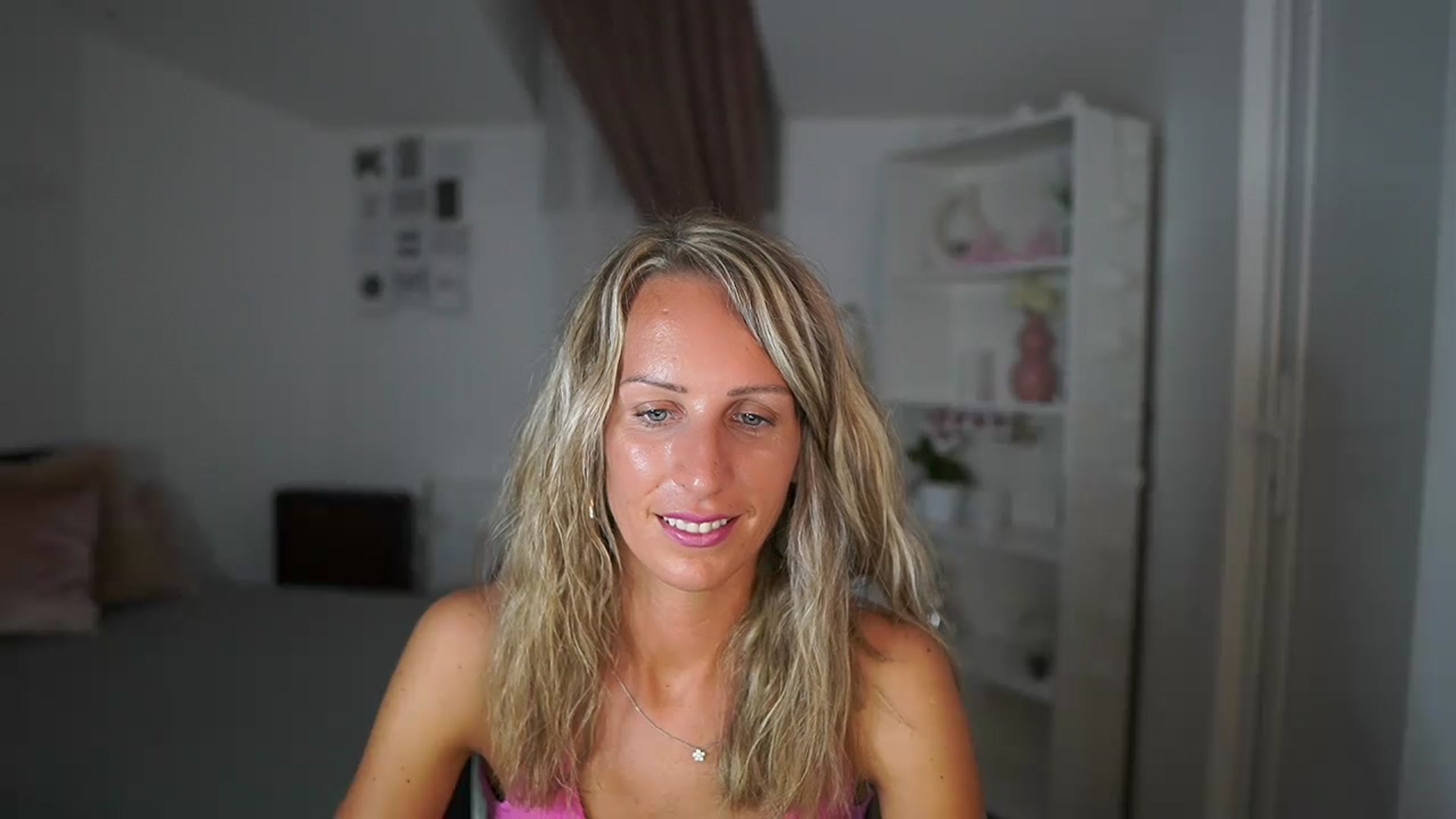 Gallery image thumbnail from Nikki__Sexx__'s myfreecams stream on, 07/17/2023, 19:05 image 17 of 20