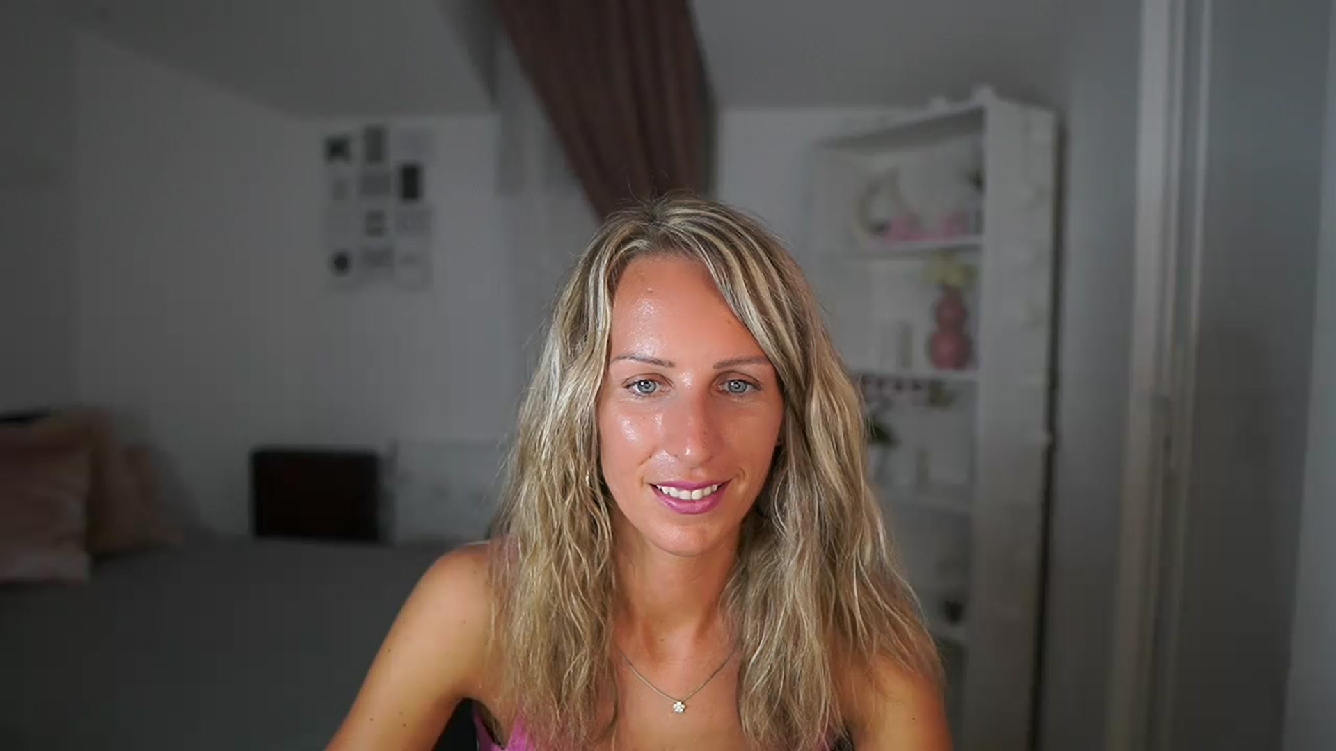 Gallery image thumbnail from Nikki__Sexx__'s myfreecams stream on, 07/17/2023, 19:05 image 20 of 20