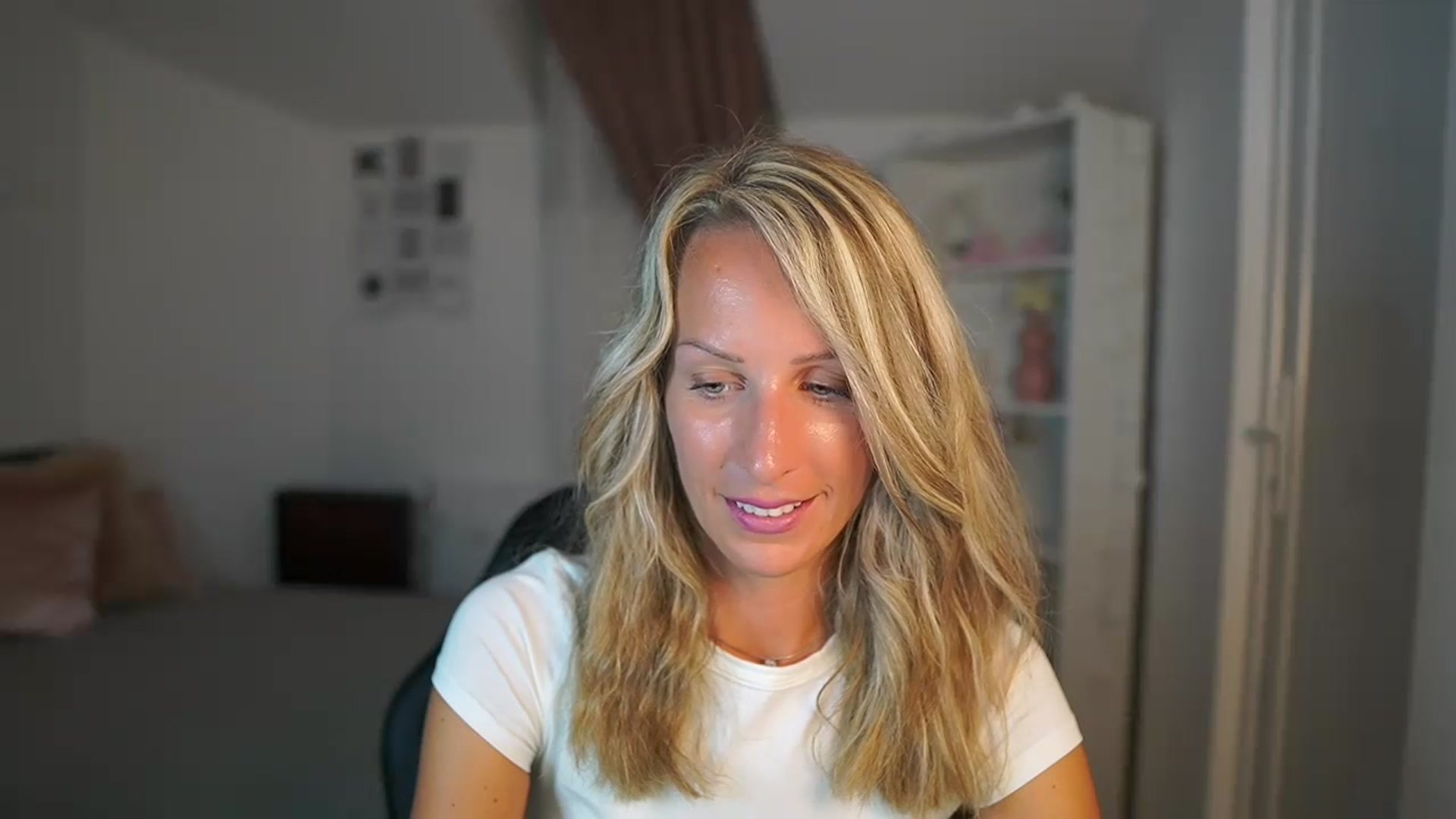 Gallery image thumbnail from Nikki__Sexx__'s myfreecams stream on, 07/18/2023, 19:31 image 2 of 20