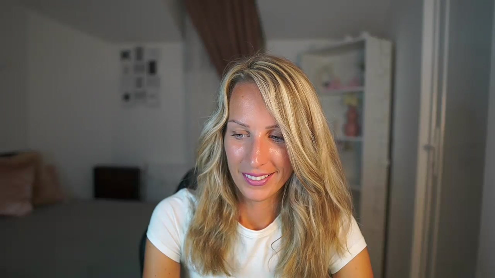 Gallery image thumbnail from Nikki__Sexx__'s myfreecams stream on, 07/18/2023, 19:31 image 4 of 20
