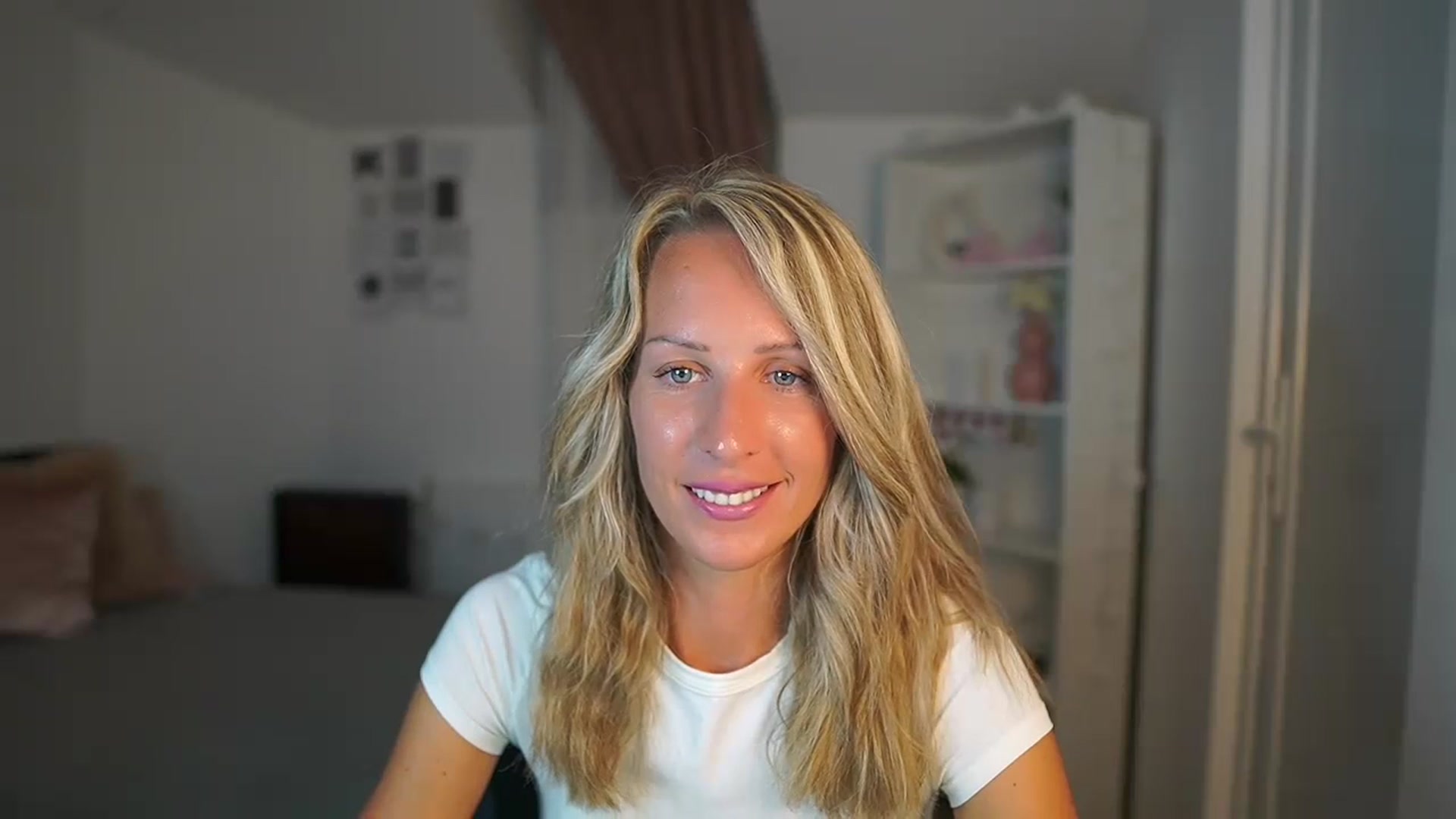 Gallery image thumbnail from Nikki__Sexx__'s myfreecams stream on, 07/18/2023, 19:31 image 9 of 20