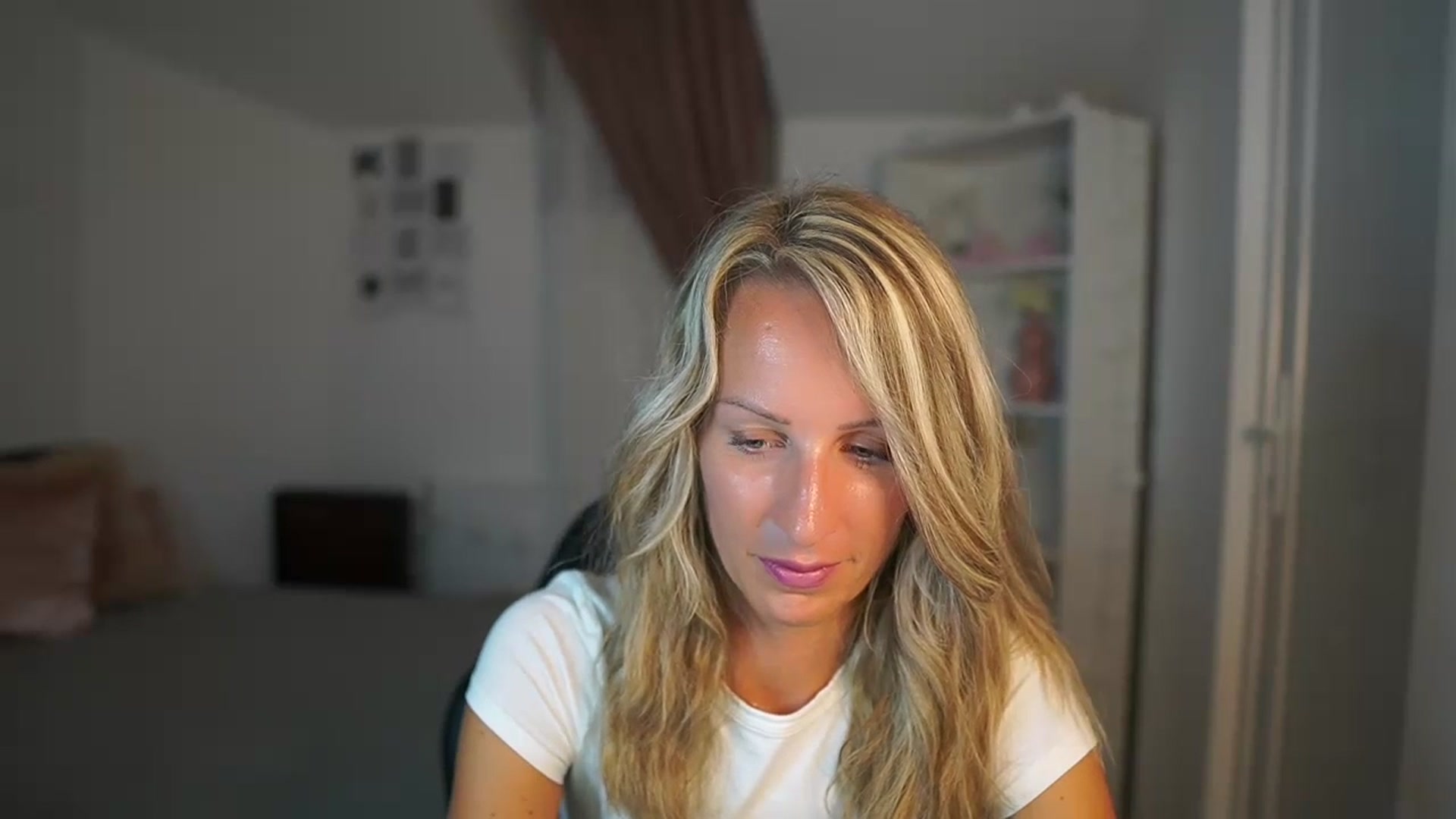 Gallery image thumbnail from Nikki__Sexx__'s myfreecams stream on, 07/18/2023, 19:31 image 10 of 20