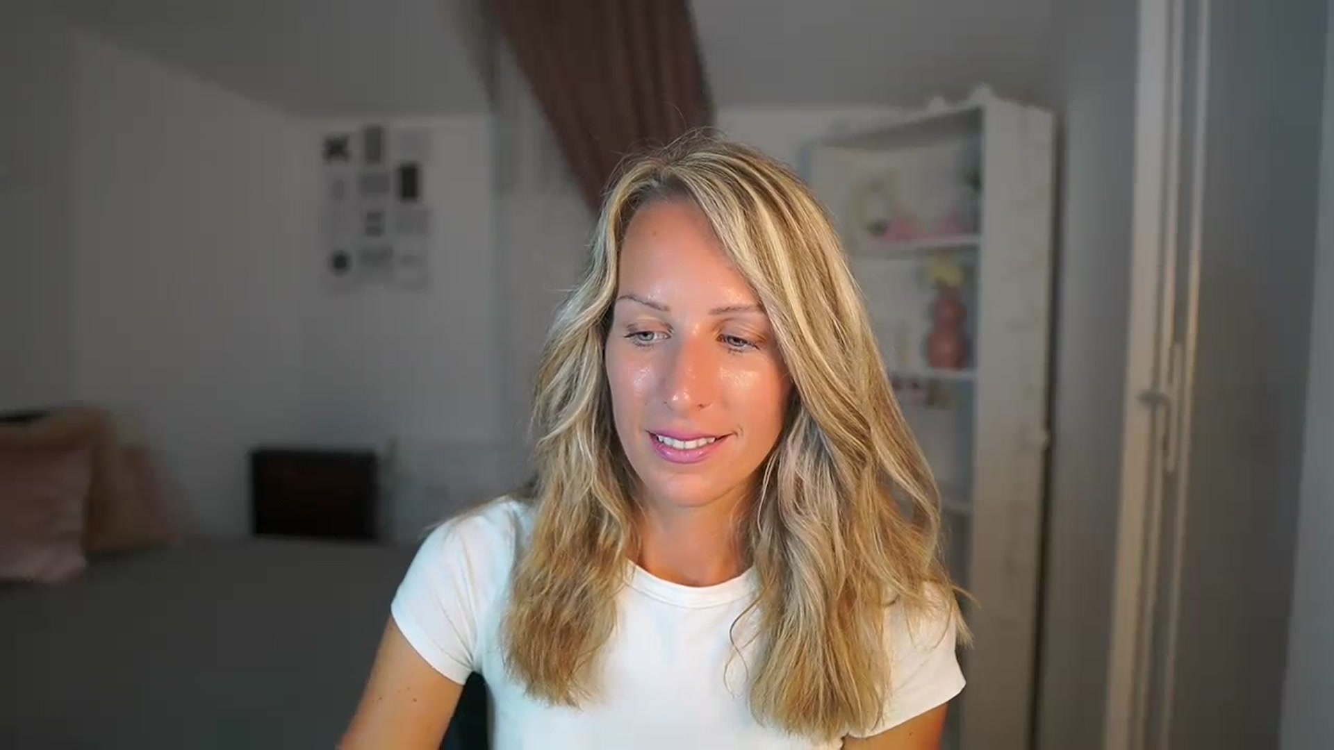 Gallery image thumbnail from Nikki__Sexx__'s myfreecams stream on, 07/18/2023, 19:31 image 6 of 20