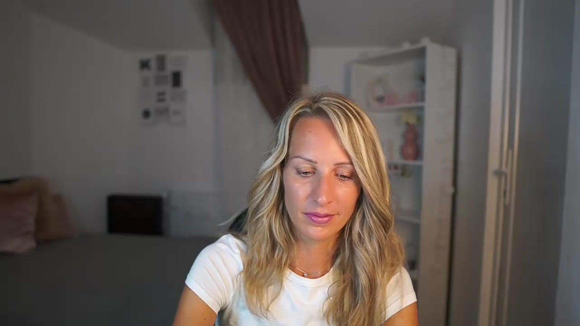 Gallery image thumbnail from Nikki__Sexx__'s myfreecams stream on, 07/18/2023, 21:47 image 8 of 20