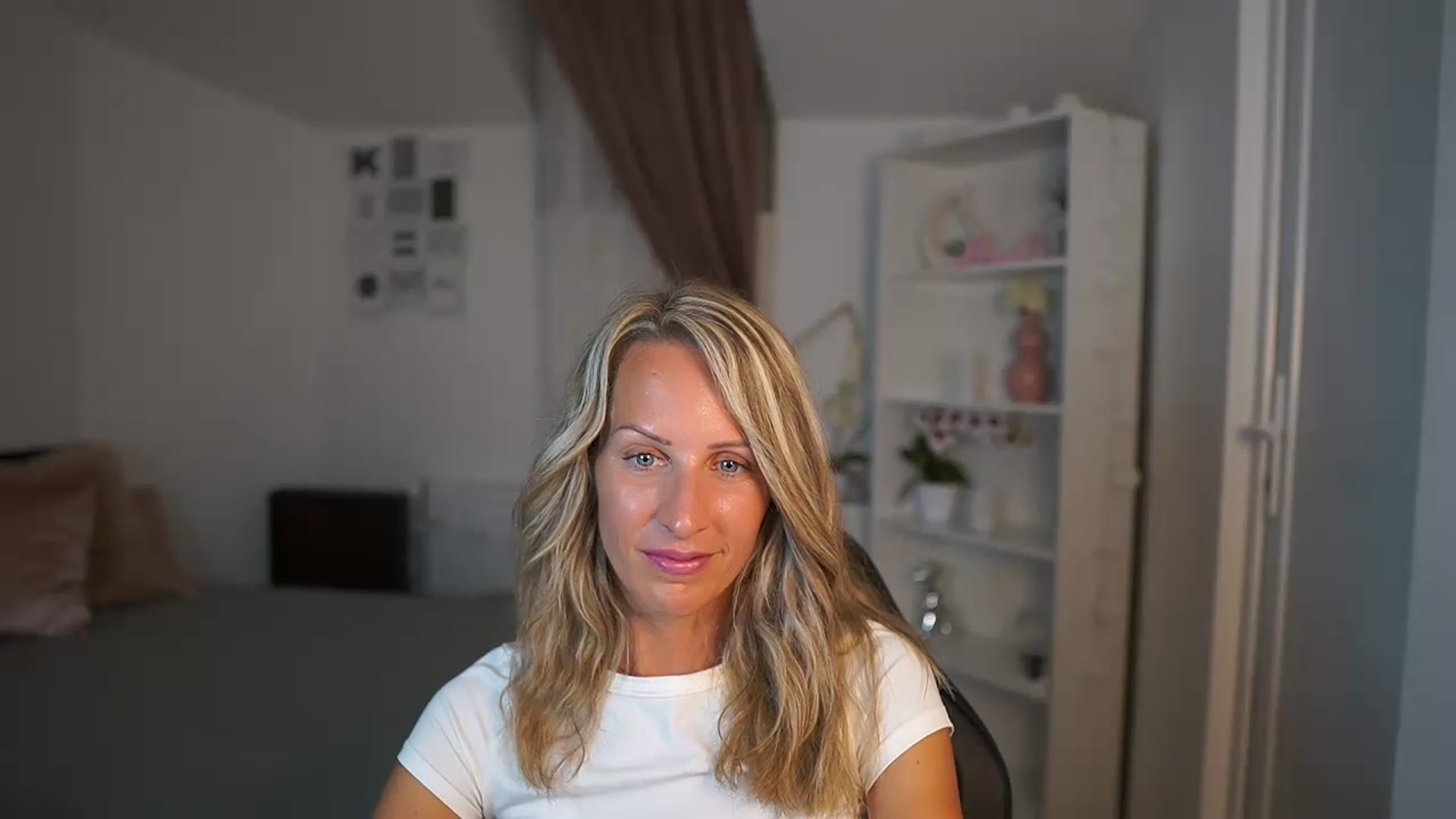 Gallery image thumbnail from Nikki__Sexx__'s myfreecams stream on, 07/18/2023, 21:47 image 19 of 20