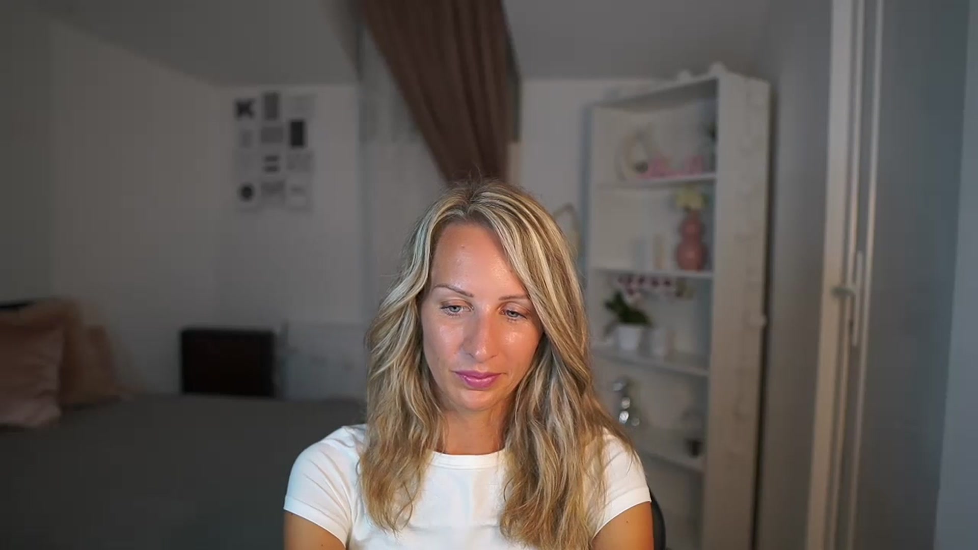 Gallery image thumbnail from Nikki__Sexx__'s myfreecams stream on, 07/18/2023, 21:47 image 15 of 20