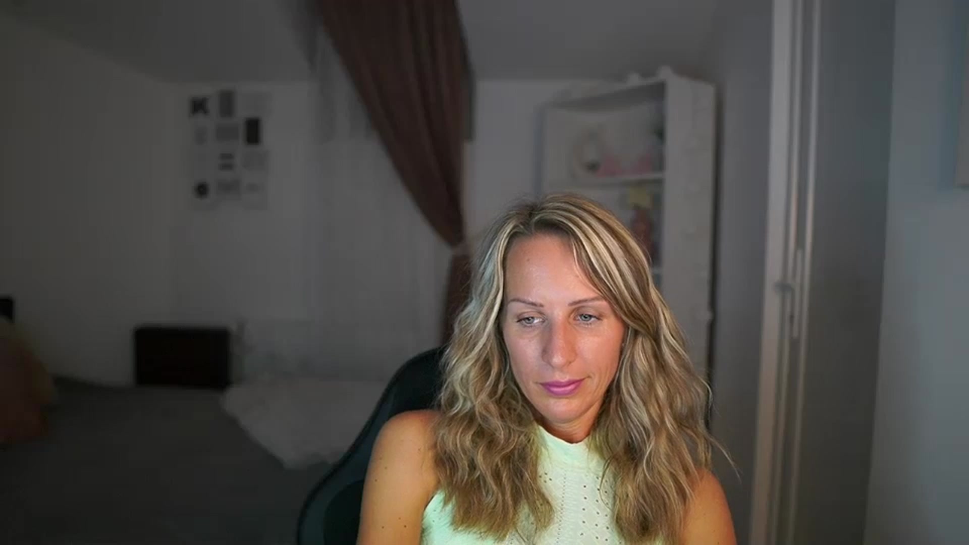 Gallery image thumbnail from Nikki__Sexx__'s myfreecams stream on, 07/26/2023, 19:32 image 8 of 20