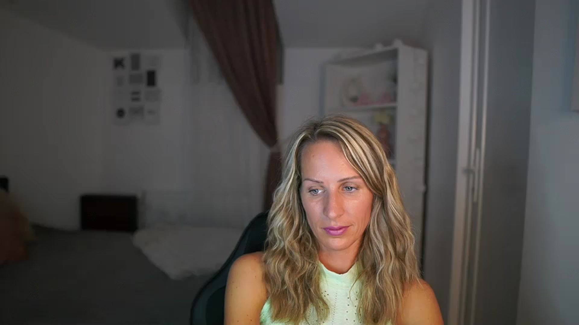 Gallery image thumbnail from Nikki__Sexx__'s myfreecams stream on, 07/26/2023, 19:32 image 10 of 20