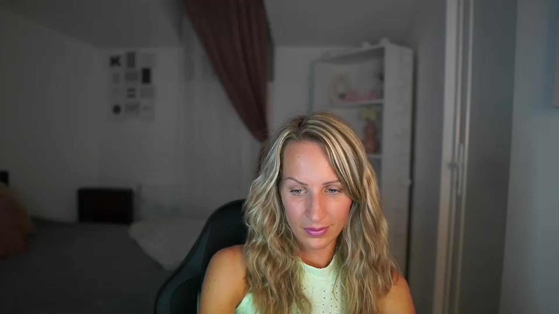 Gallery image thumbnail from Nikki__Sexx__'s myfreecams stream on, 07/26/2023, 19:32 image 5 of 20