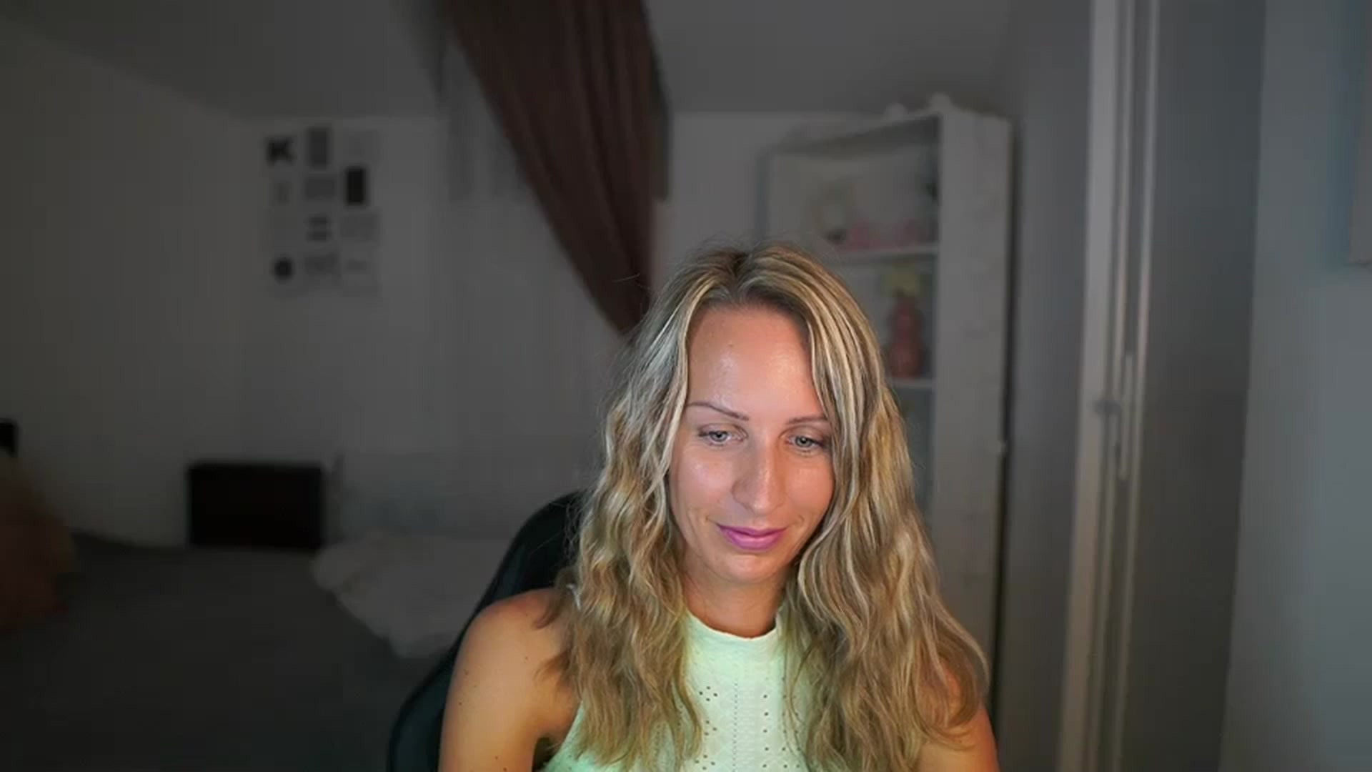 Gallery image thumbnail from Nikki__Sexx__'s myfreecams stream on, 07/26/2023, 21:41 image 17 of 20