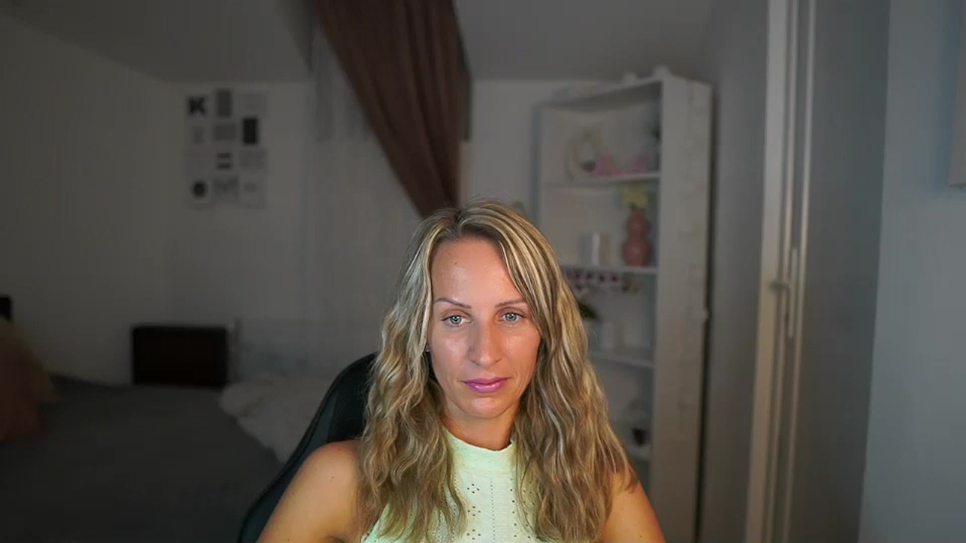 Gallery image thumbnail from Nikki__Sexx__'s myfreecams stream on, 07/26/2023, 21:41 image 9 of 20