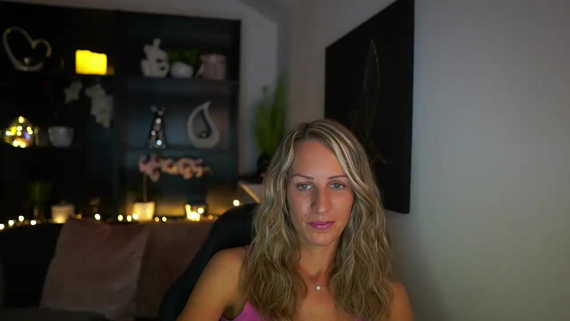 Gallery image thumbnail from Nikki__Sexx__'s myfreecams stream on, 07/30/2023, 19:25 image 9 of 20