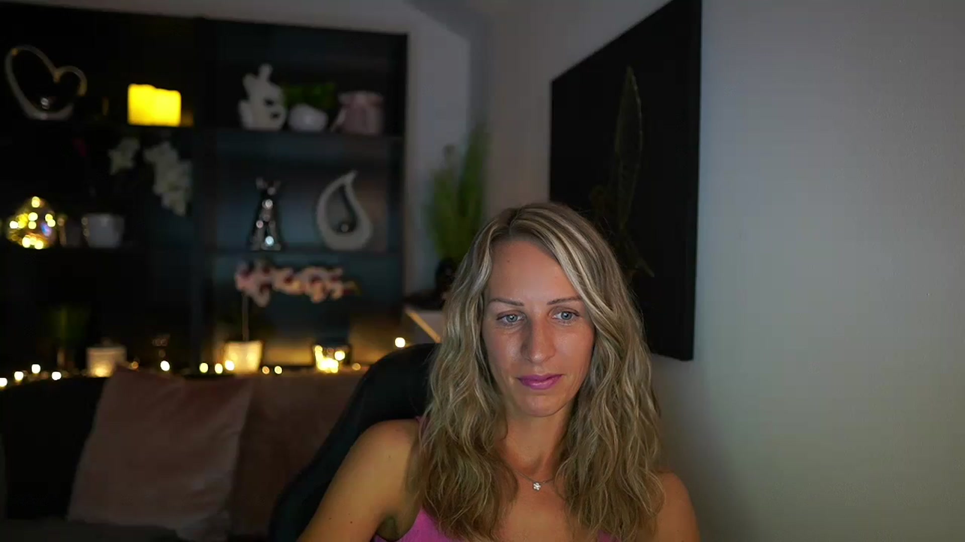 Gallery image thumbnail from Nikki__Sexx__'s myfreecams stream on, 07/30/2023, 19:25 image 10 of 20