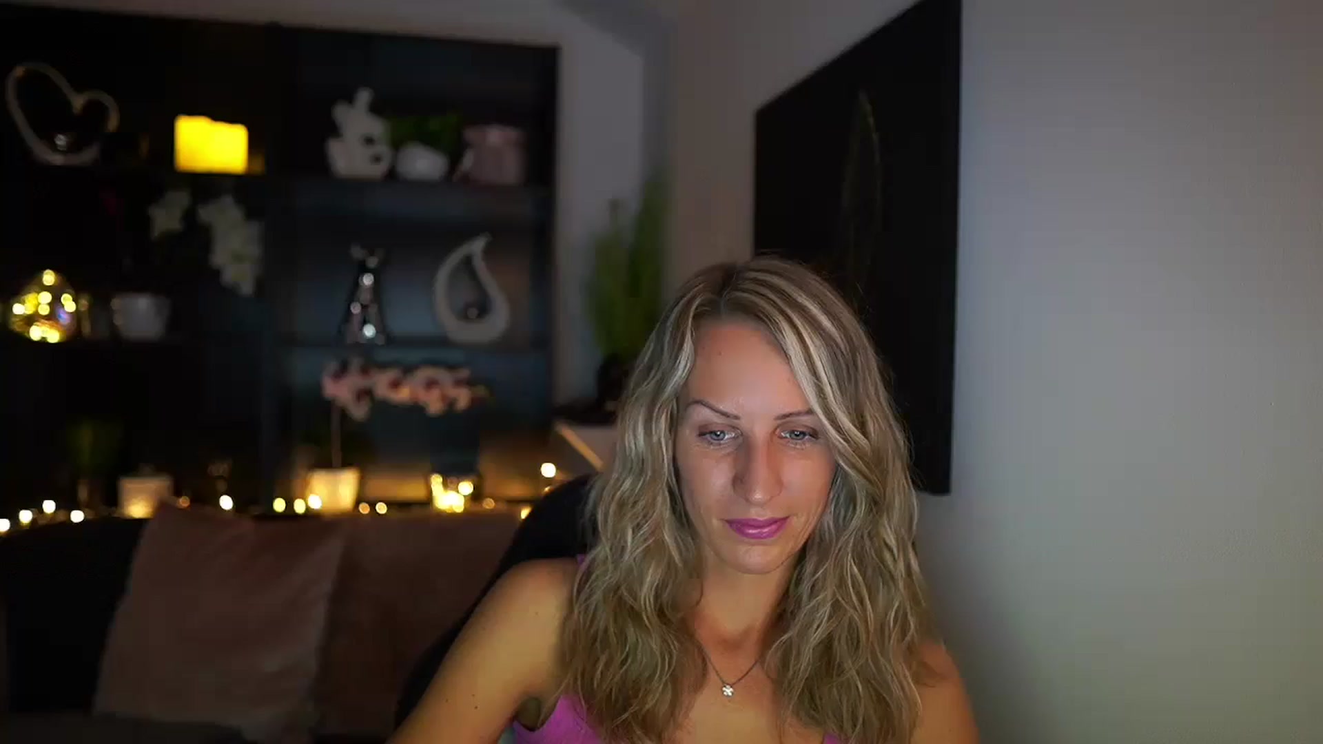 Gallery image thumbnail from Nikki__Sexx__'s myfreecams stream on, 07/30/2023, 19:25 image 1 of 20