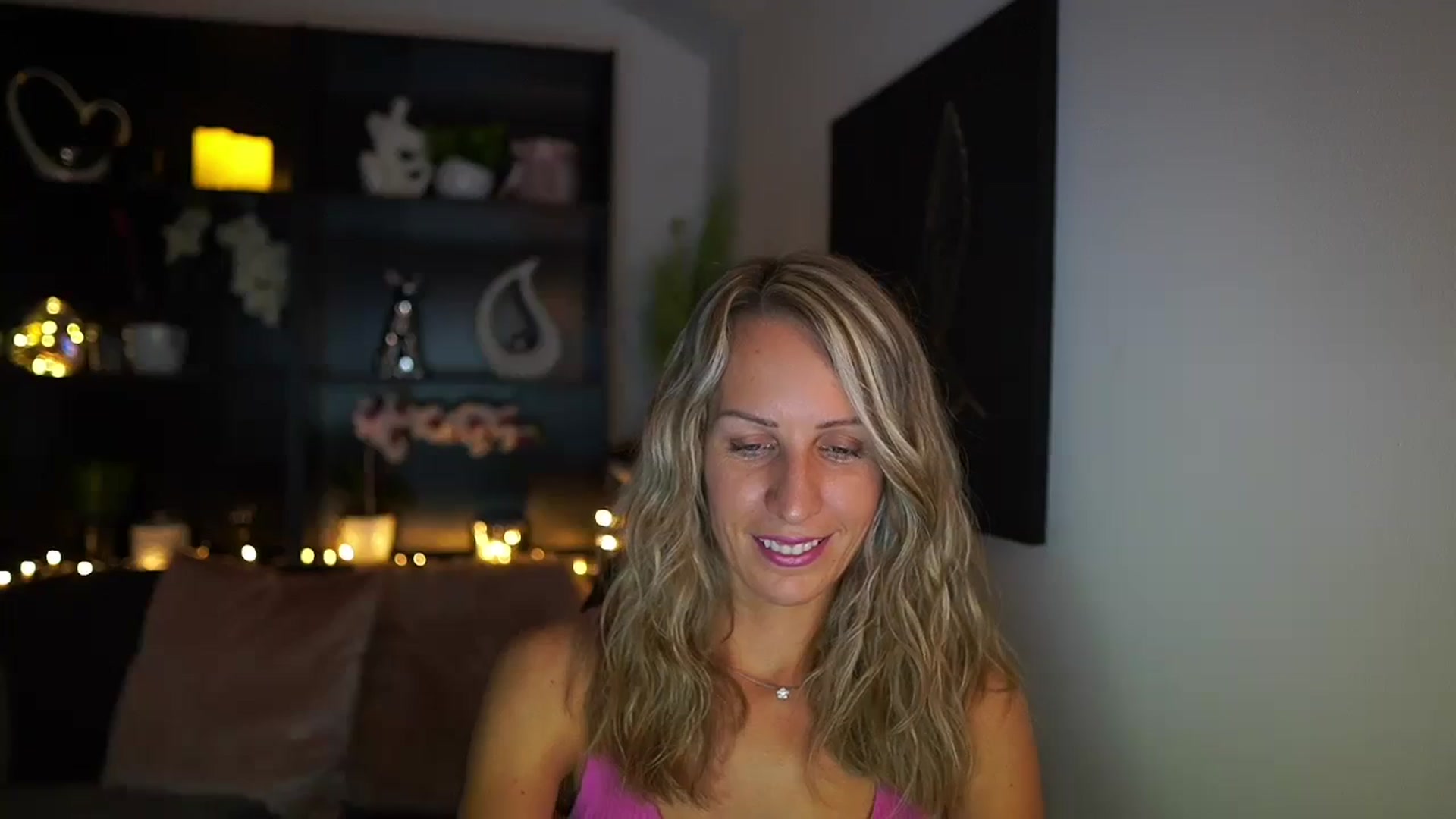 Gallery image thumbnail from Nikki__Sexx__'s myfreecams stream on, 07/30/2023, 19:25 image 14 of 20