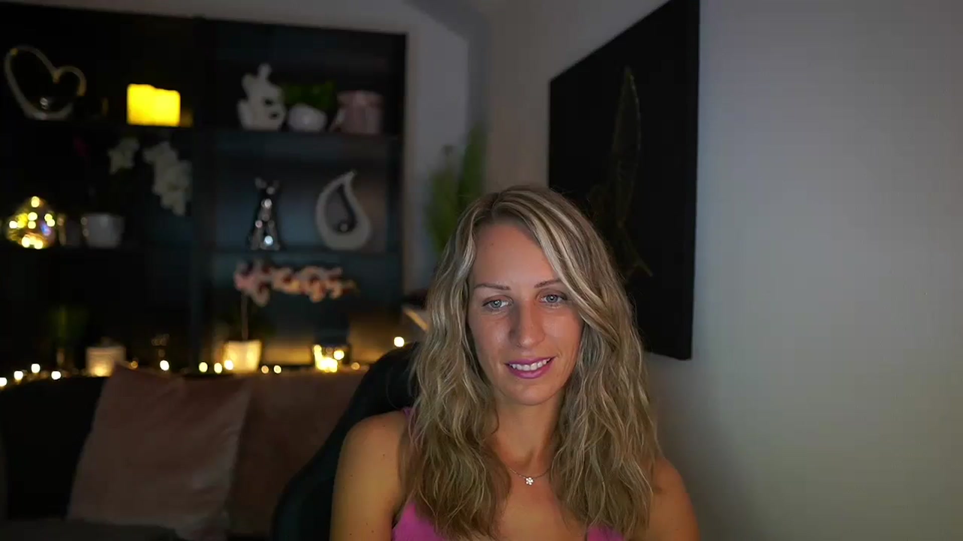 Gallery image thumbnail from Nikki__Sexx__'s myfreecams stream on, 07/30/2023, 19:25 image 7 of 20