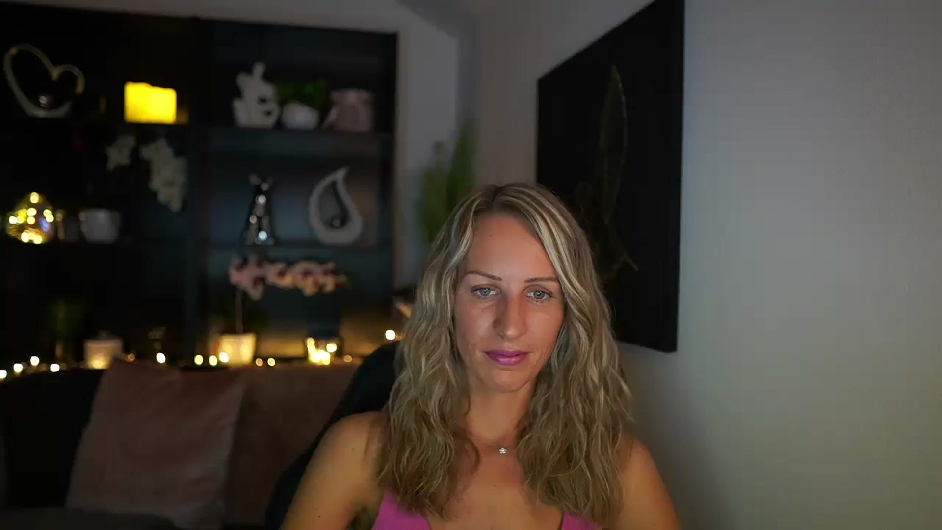 Gallery image thumbnail from Nikki__Sexx__'s myfreecams stream on, 07/30/2023, 19:25 image 18 of 20