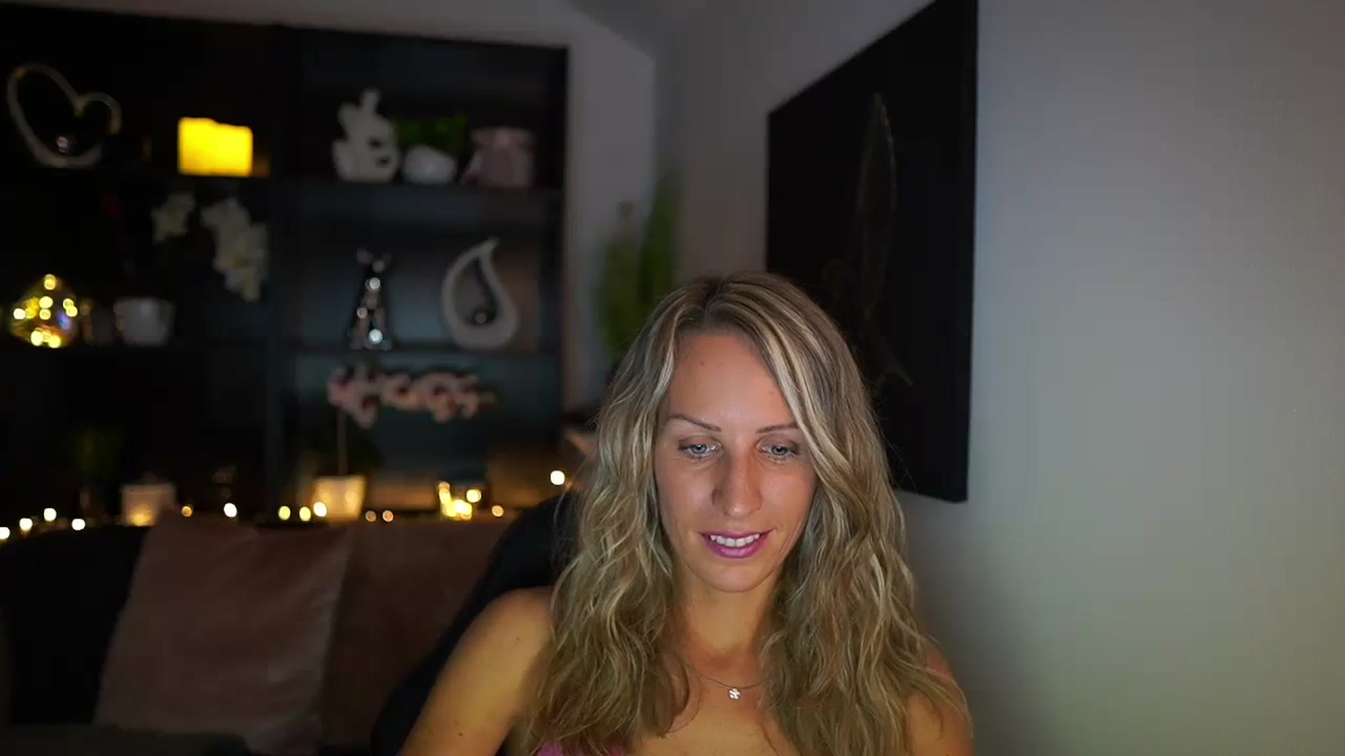 Gallery image thumbnail from Nikki__Sexx__'s myfreecams stream on, 07/30/2023, 21:53 image 3 of 20
