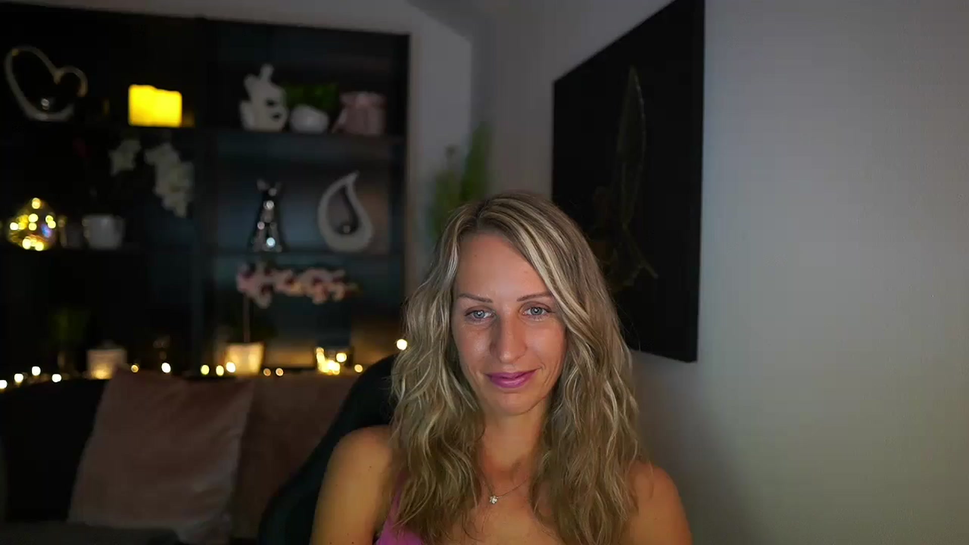 Gallery image thumbnail from Nikki__Sexx__'s myfreecams stream on, 07/30/2023, 21:53 image 18 of 20