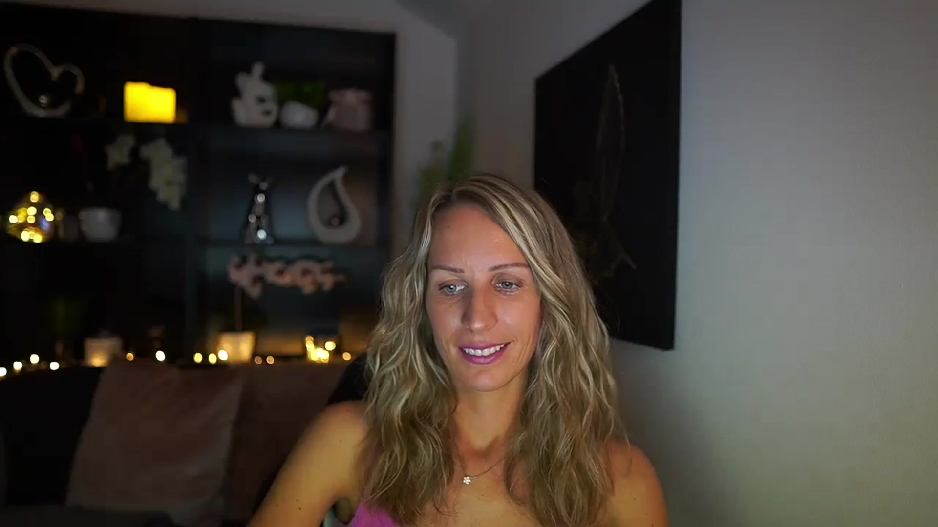 Gallery image thumbnail from Nikki__Sexx__'s myfreecams stream on, 07/30/2023, 21:53 image 17 of 20
