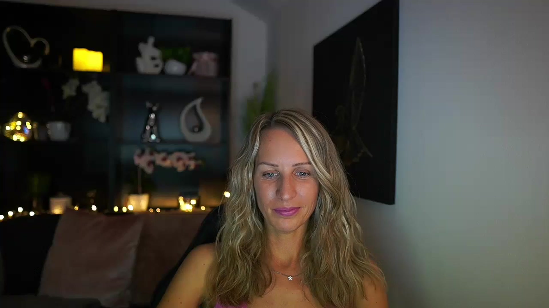 Gallery image thumbnail from Nikki__Sexx__'s myfreecams stream on, 07/30/2023, 21:53 image 2 of 20