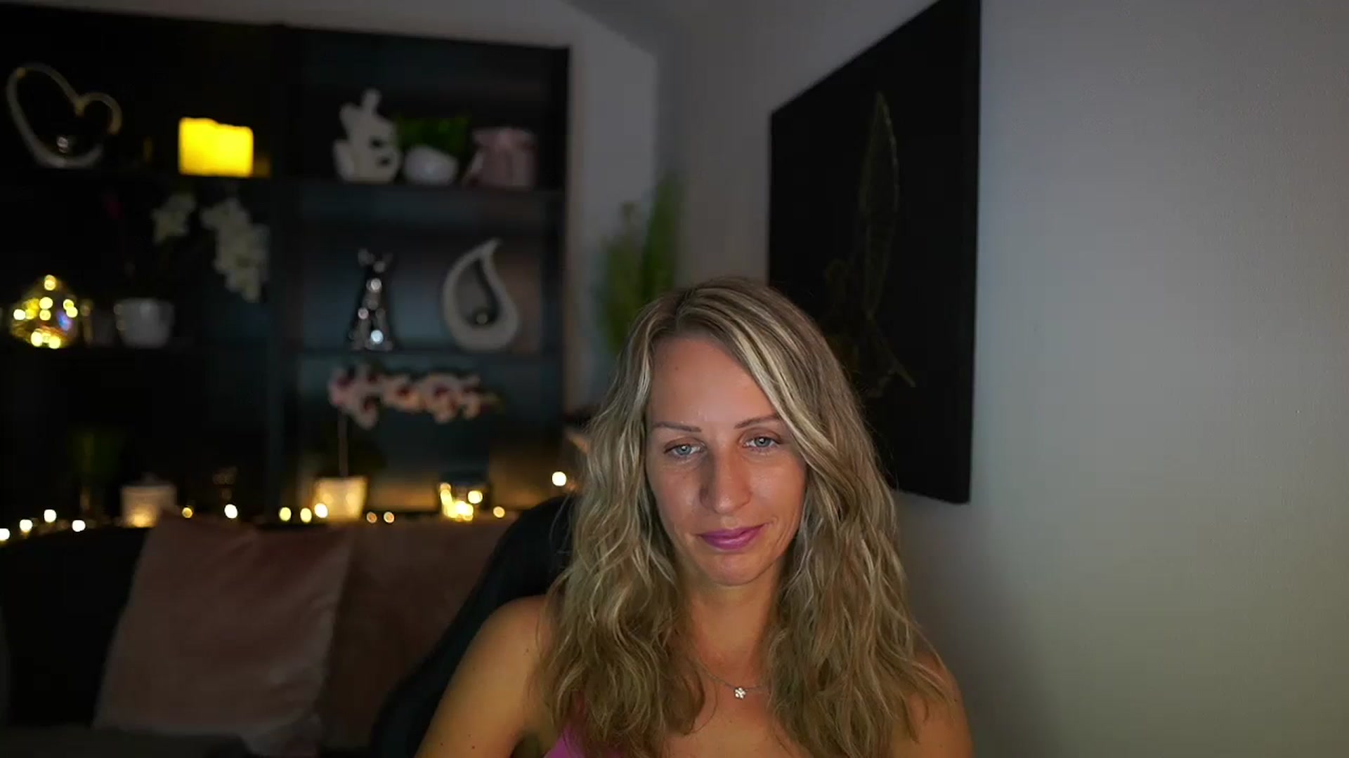 Gallery image thumbnail from Nikki__Sexx__'s myfreecams stream on, 07/30/2023, 21:53 image 11 of 20