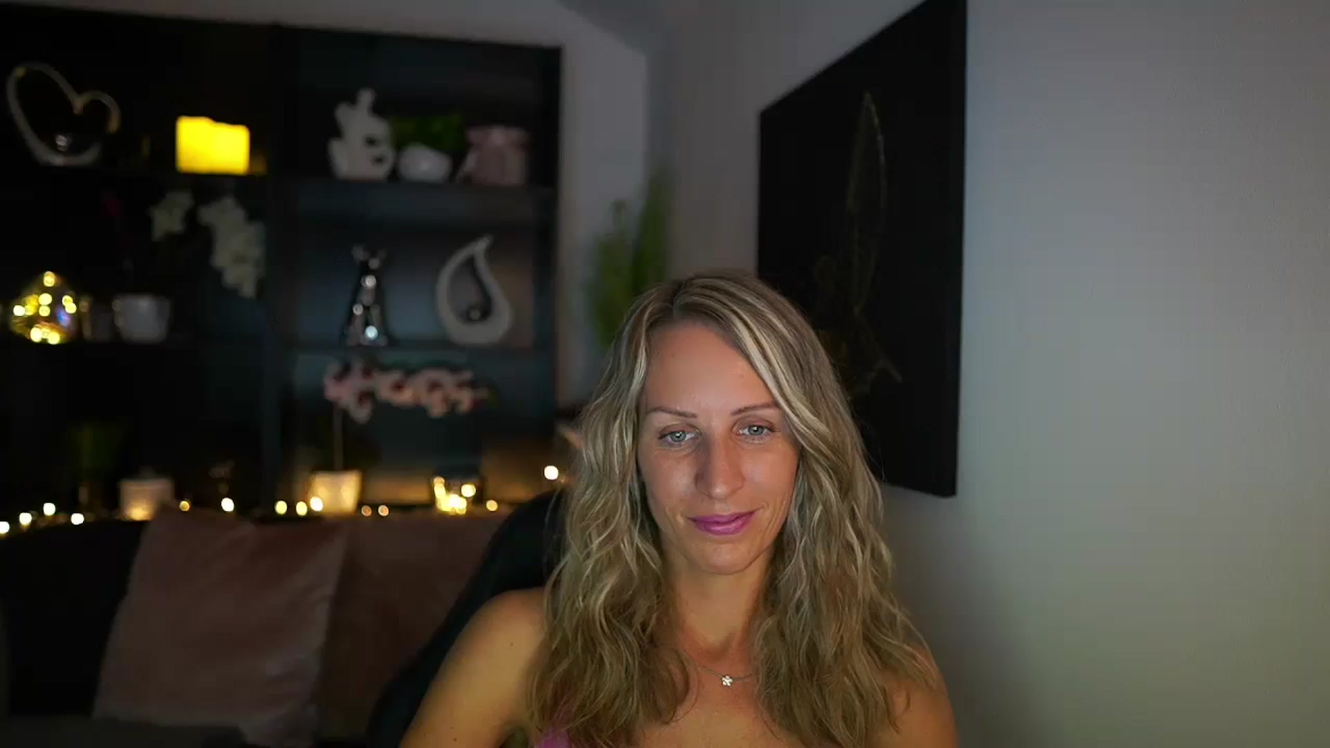 Gallery image thumbnail from Nikki__Sexx__'s myfreecams stream on, 07/30/2023, 21:53 image 7 of 20