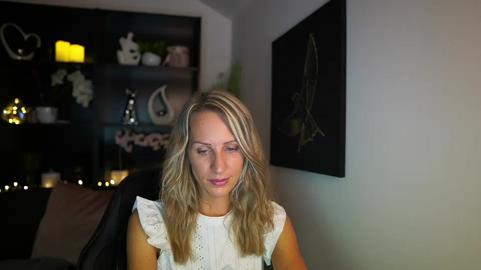 Gallery image thumbnail from Nikki__Sexx__'s myfreecams stream on, 07/31/2023, 23:03 image 15 of 20