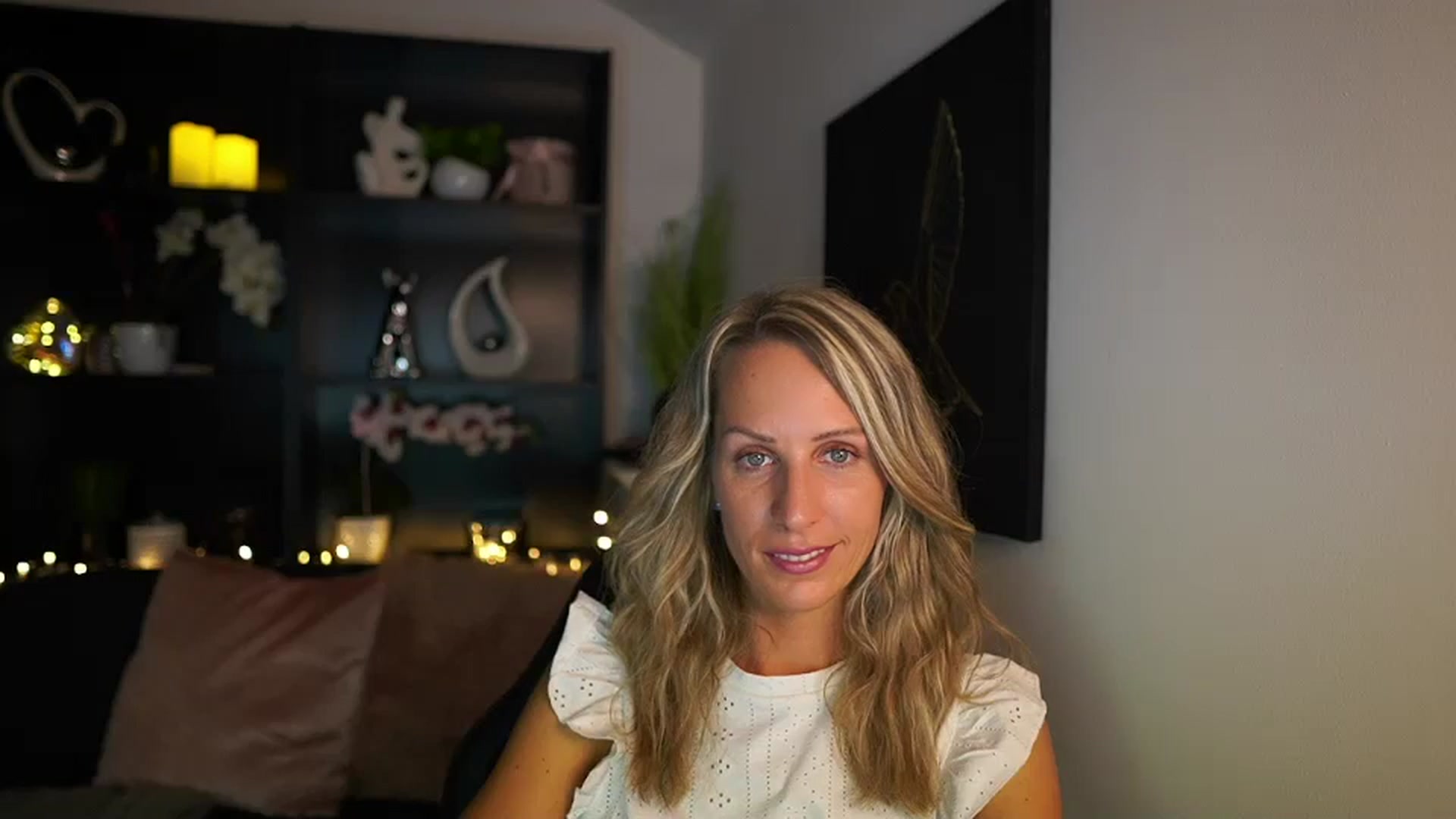 Gallery image thumbnail from Nikki__Sexx__'s myfreecams stream on, 07/31/2023, 23:03 image 5 of 20