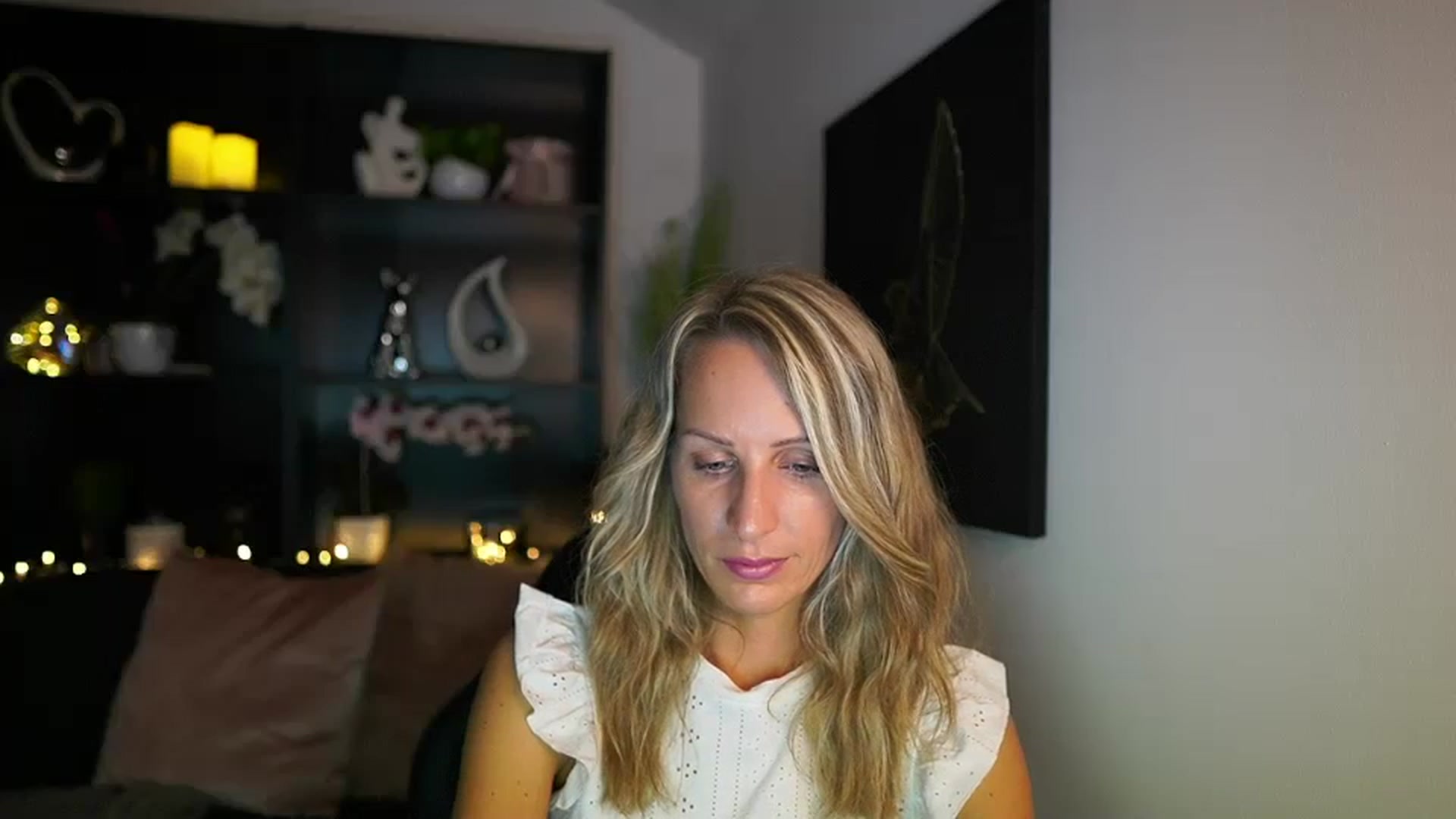 Gallery image thumbnail from Nikki__Sexx__'s myfreecams stream on, 07/31/2023, 23:03 image 13 of 20