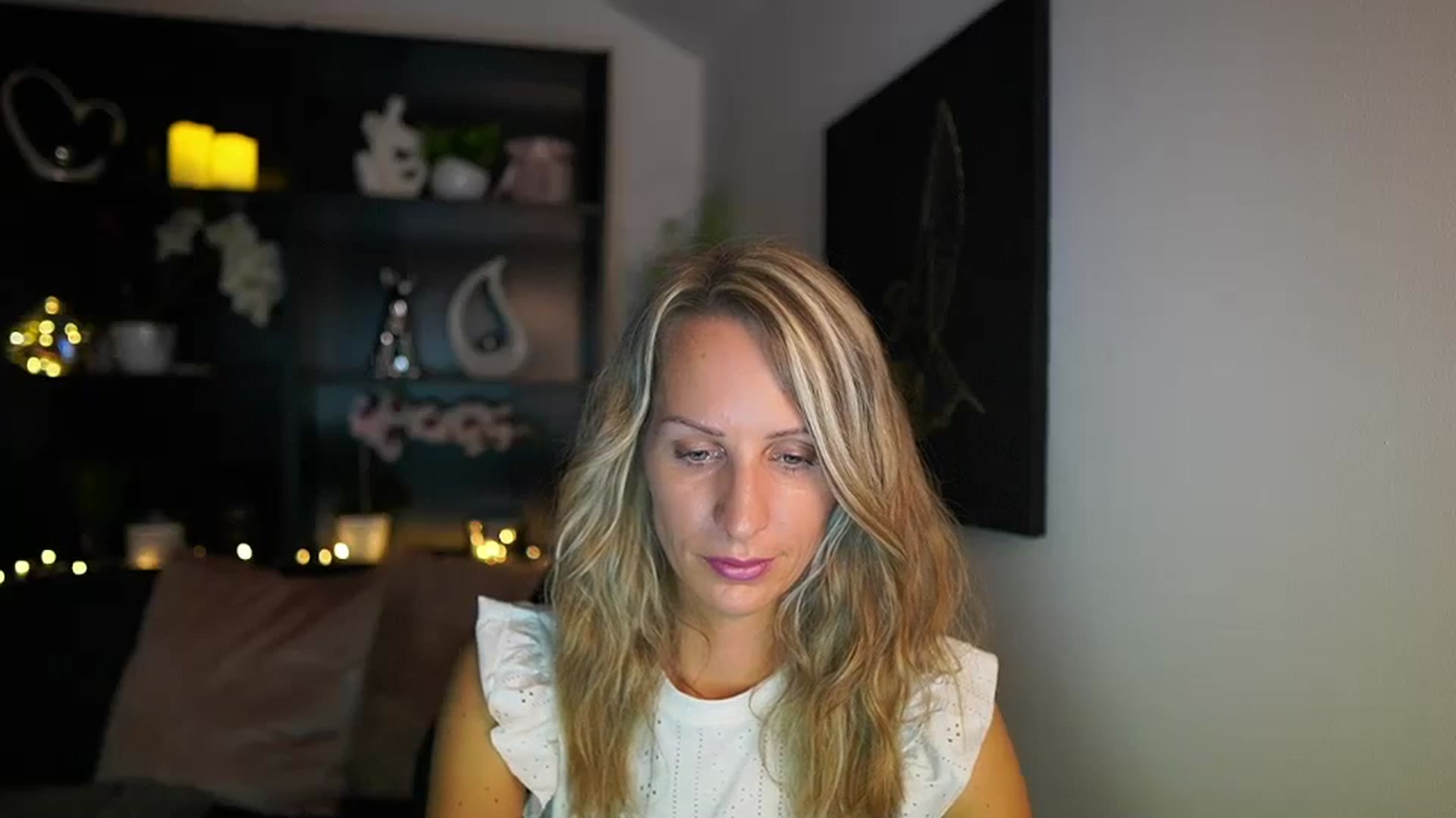 Gallery image thumbnail from Nikki__Sexx__'s myfreecams stream on, 07/31/2023, 23:03 image 11 of 20