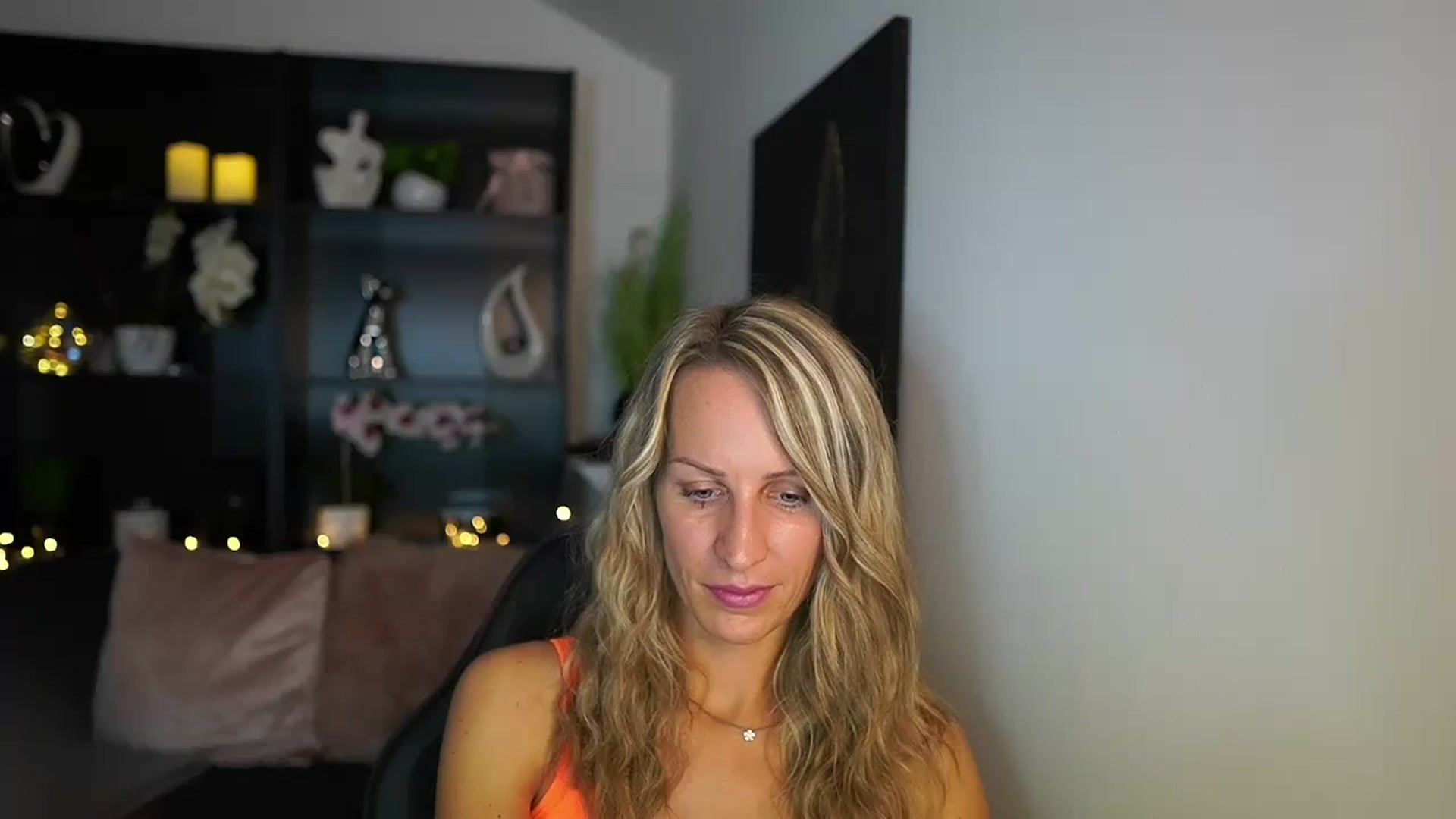 Gallery image thumbnail from Nikki__Sexx__'s myfreecams stream on, 08/07/2023, 19:53 image 12 of 20
