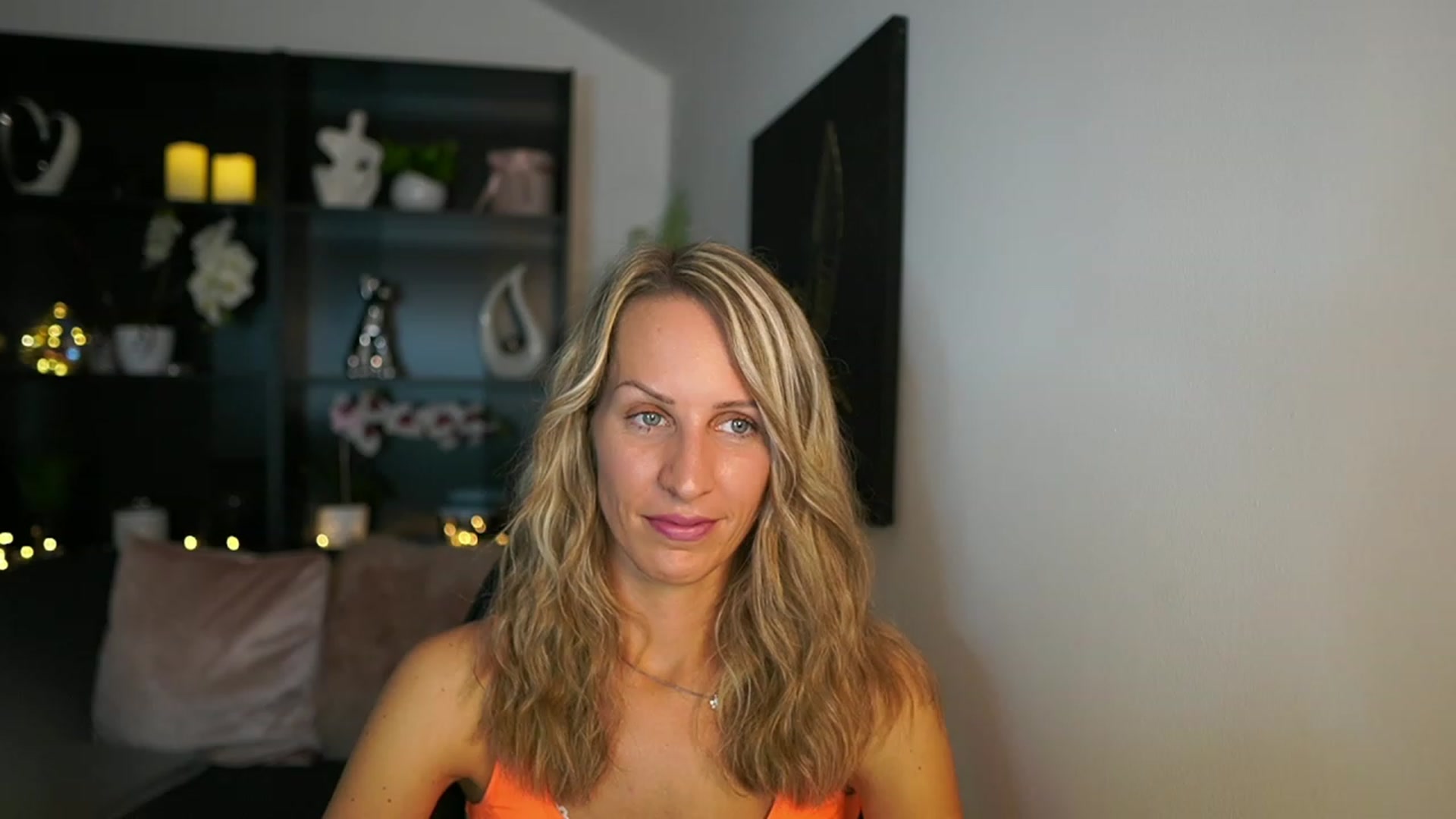 Gallery image thumbnail from Nikki__Sexx__'s myfreecams stream on, 08/07/2023, 20:37 image 11 of 20