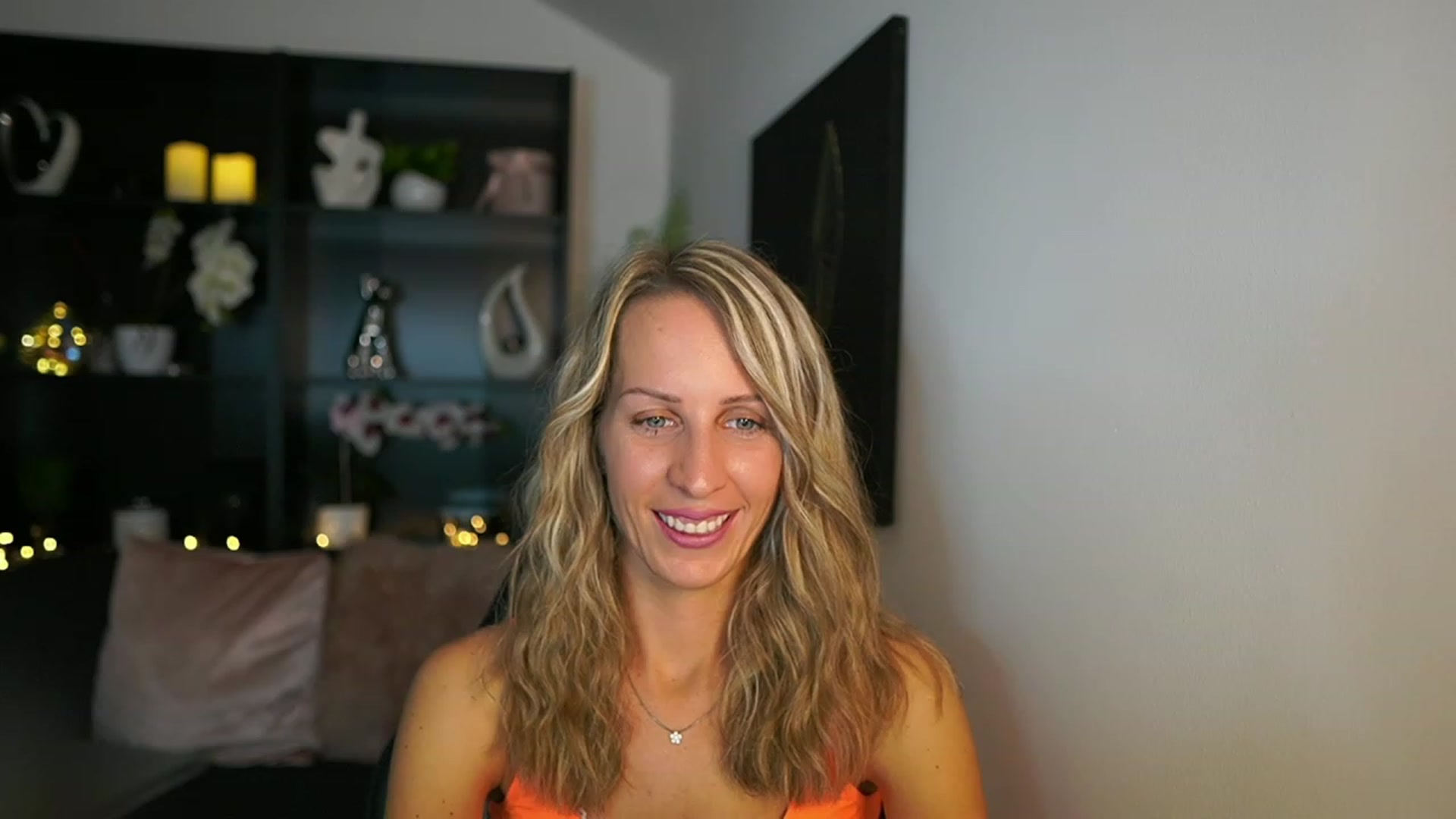 Gallery image thumbnail from Nikki__Sexx__'s myfreecams stream on, 08/07/2023, 20:37 image 12 of 20