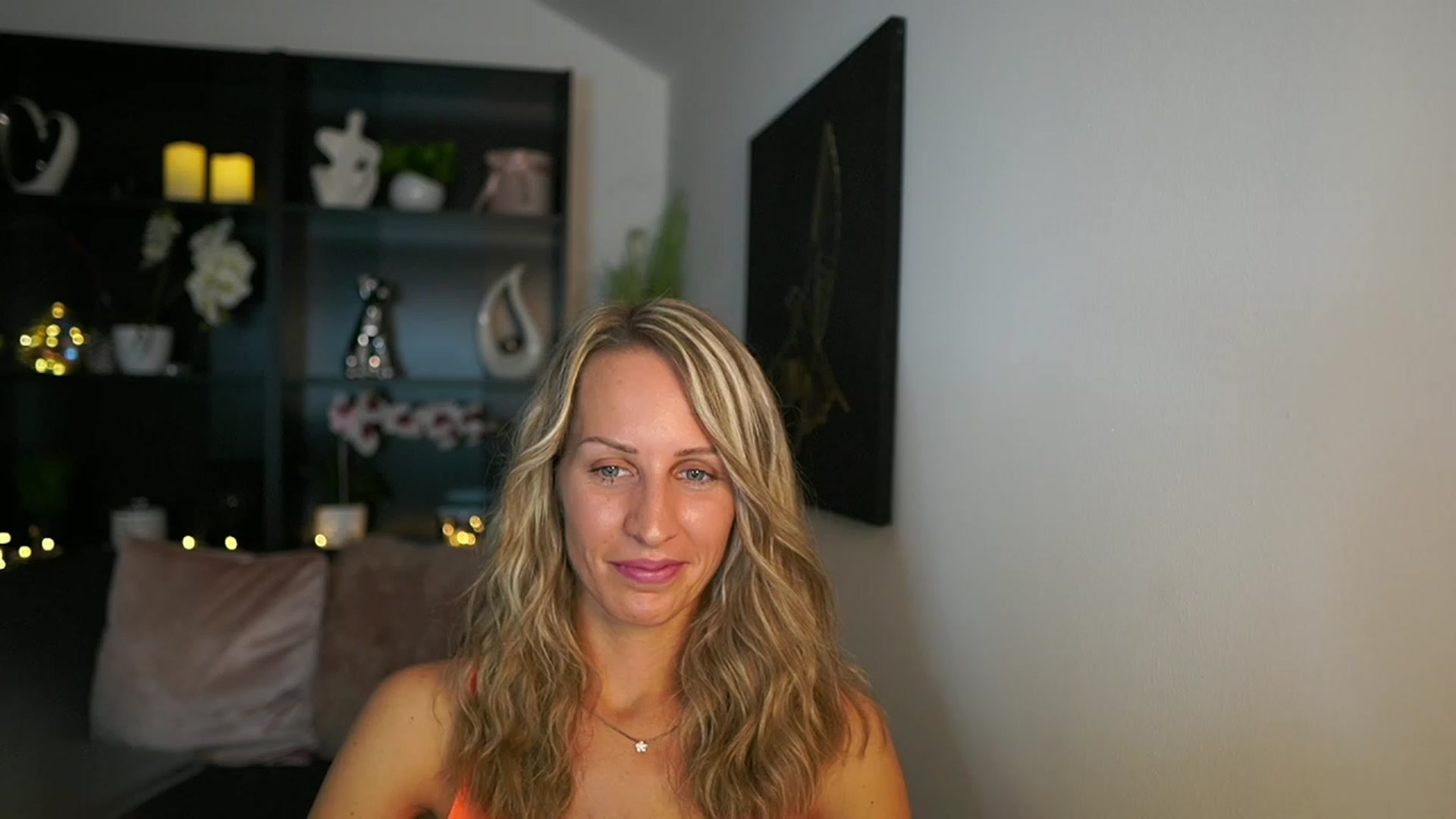 Gallery image thumbnail from Nikki__Sexx__'s myfreecams stream on, 08/07/2023, 20:37 image 17 of 20