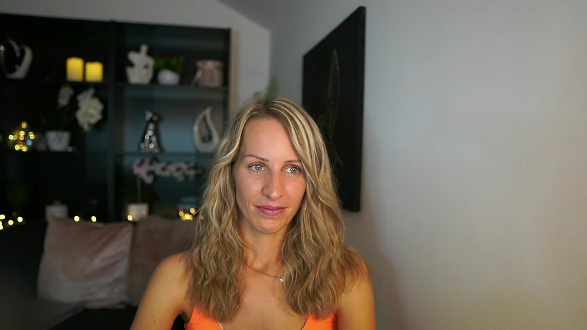 Gallery image thumbnail from Nikki__Sexx__'s myfreecams stream on, 08/07/2023, 20:37 image 10 of 20