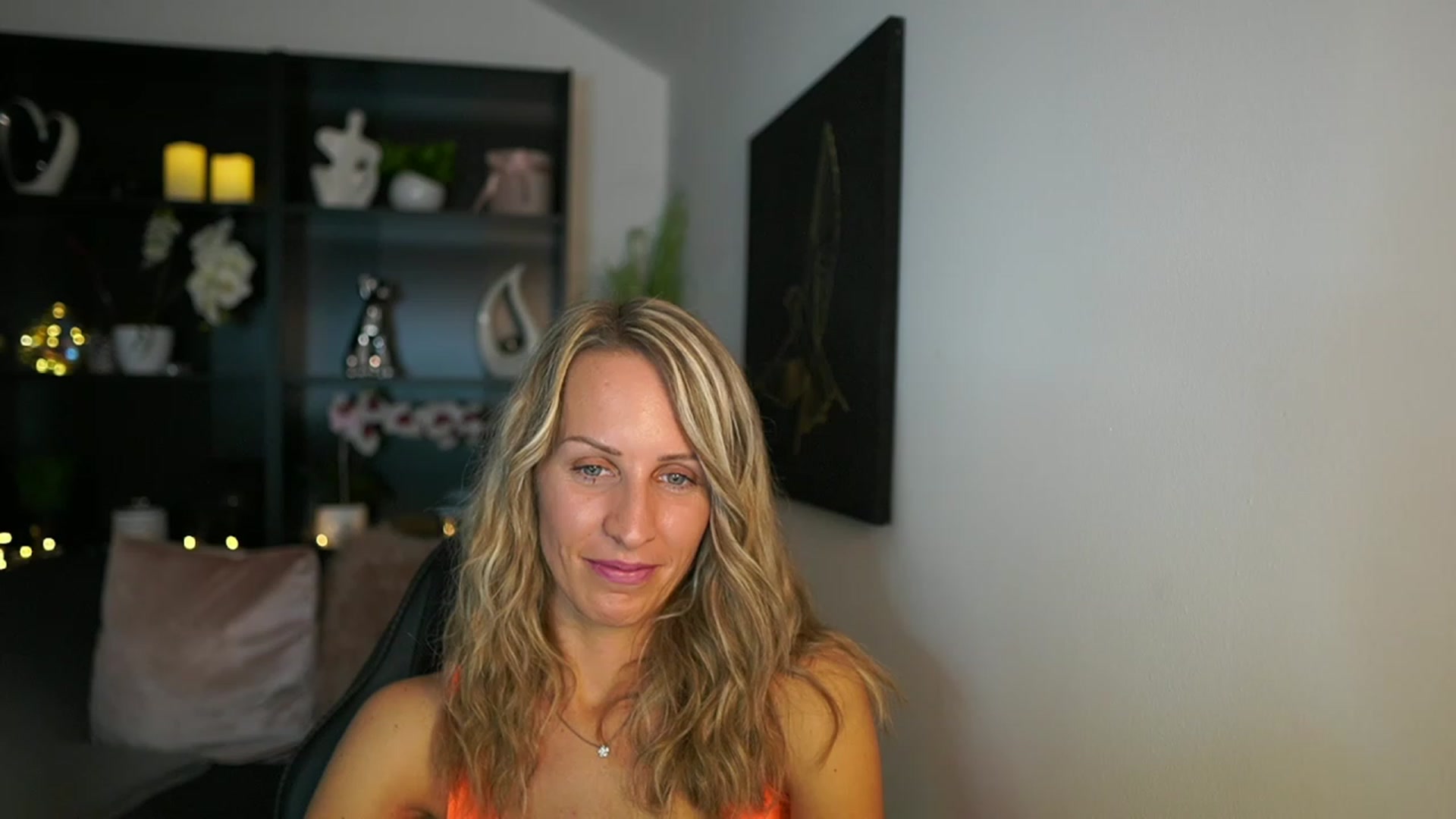 Gallery image thumbnail from Nikki__Sexx__'s myfreecams stream on, 08/07/2023, 21:35 image 19 of 20