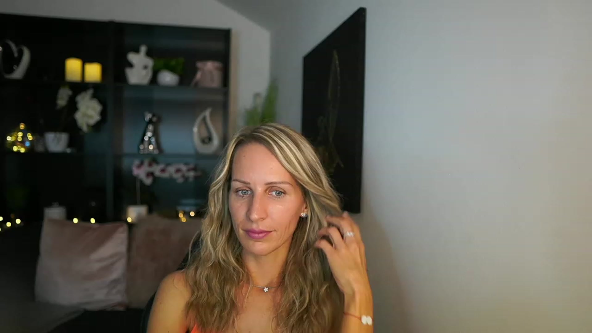 Gallery image thumbnail from Nikki__Sexx__'s myfreecams stream on, 08/07/2023, 23:03 image 5 of 20