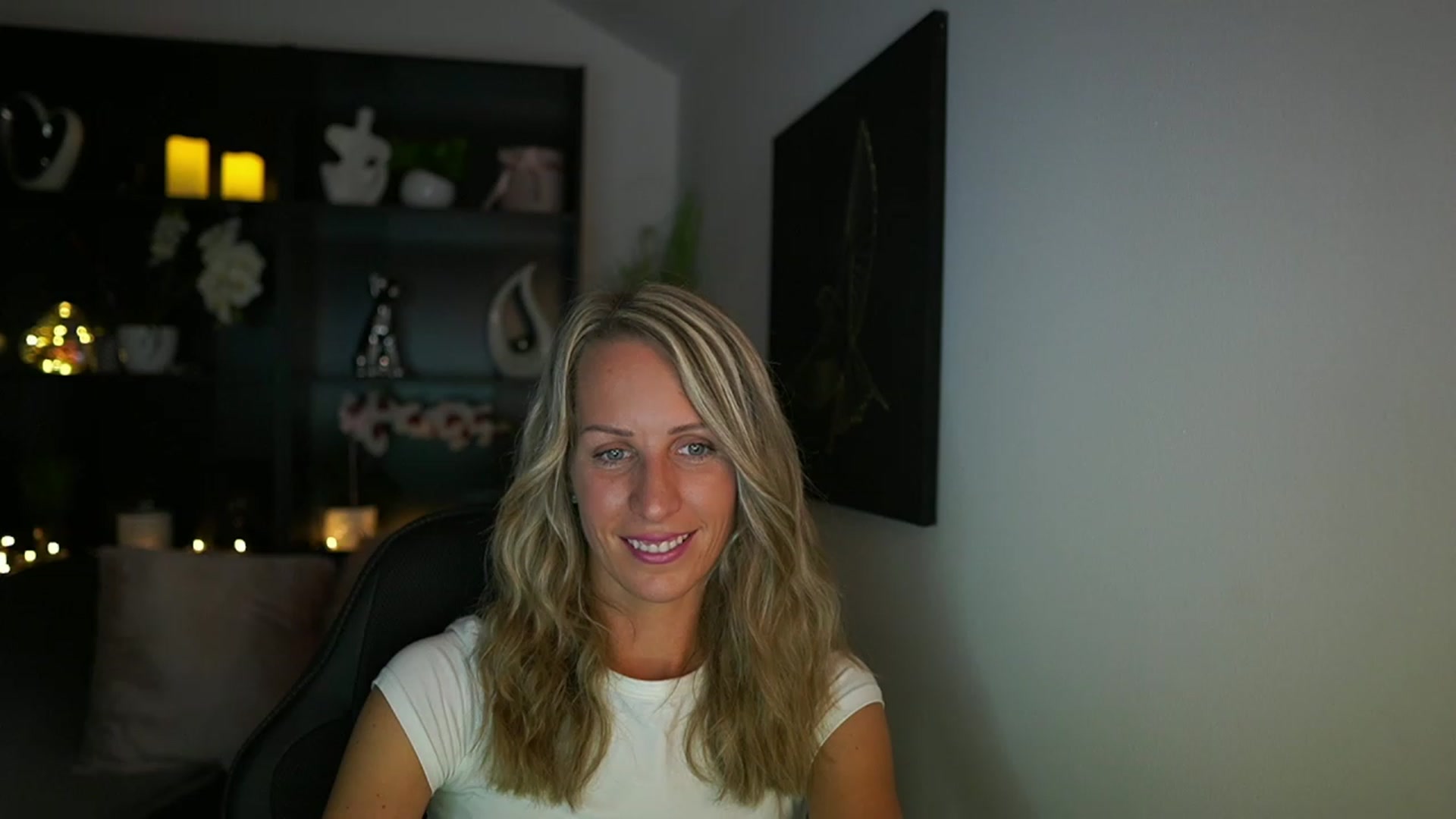 Gallery image thumbnail from Nikki__Sexx__'s myfreecams stream on, 08/09/2023, 19:34 image 6 of 20