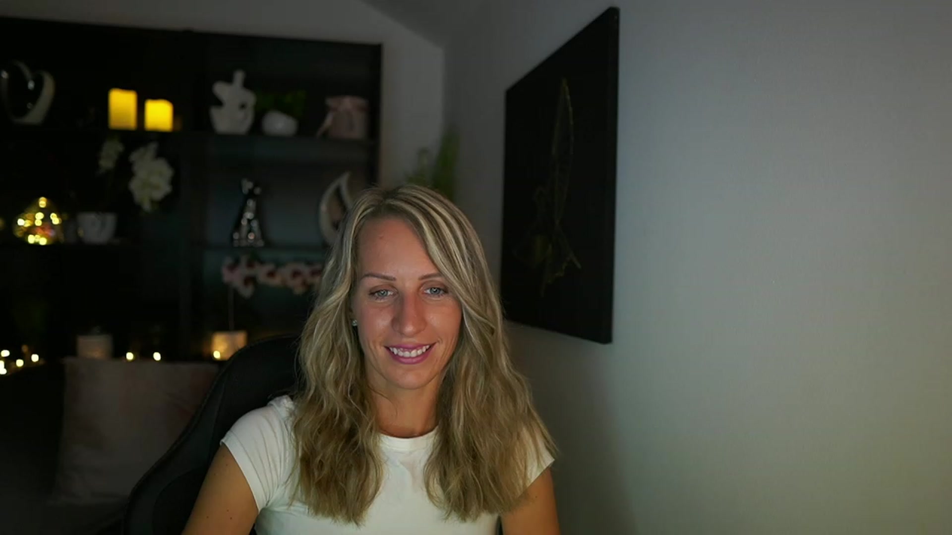 Gallery image thumbnail from Nikki__Sexx__'s myfreecams stream on, 08/09/2023, 19:34 image 12 of 20