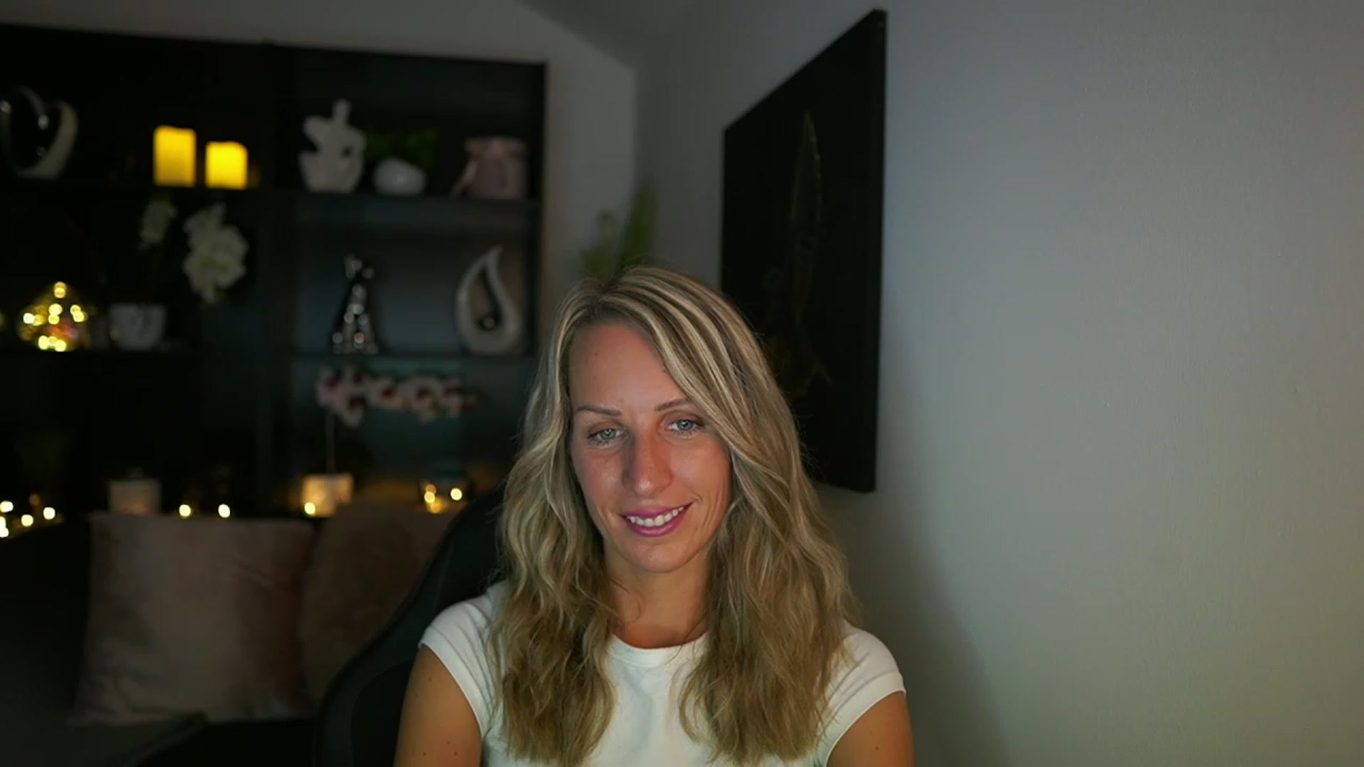 Gallery image thumbnail from Nikki__Sexx__'s myfreecams stream on, 08/09/2023, 19:34 image 4 of 20