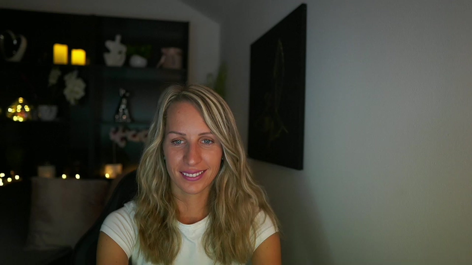 Gallery image thumbnail from Nikki__Sexx__'s myfreecams stream on, 08/09/2023, 19:34 image 17 of 20