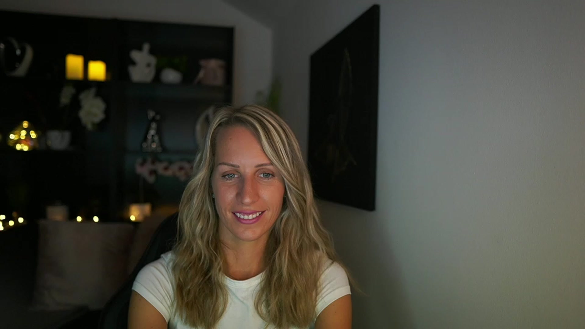 Gallery image thumbnail from Nikki__Sexx__'s myfreecams stream on, 08/09/2023, 19:34 image 19 of 20